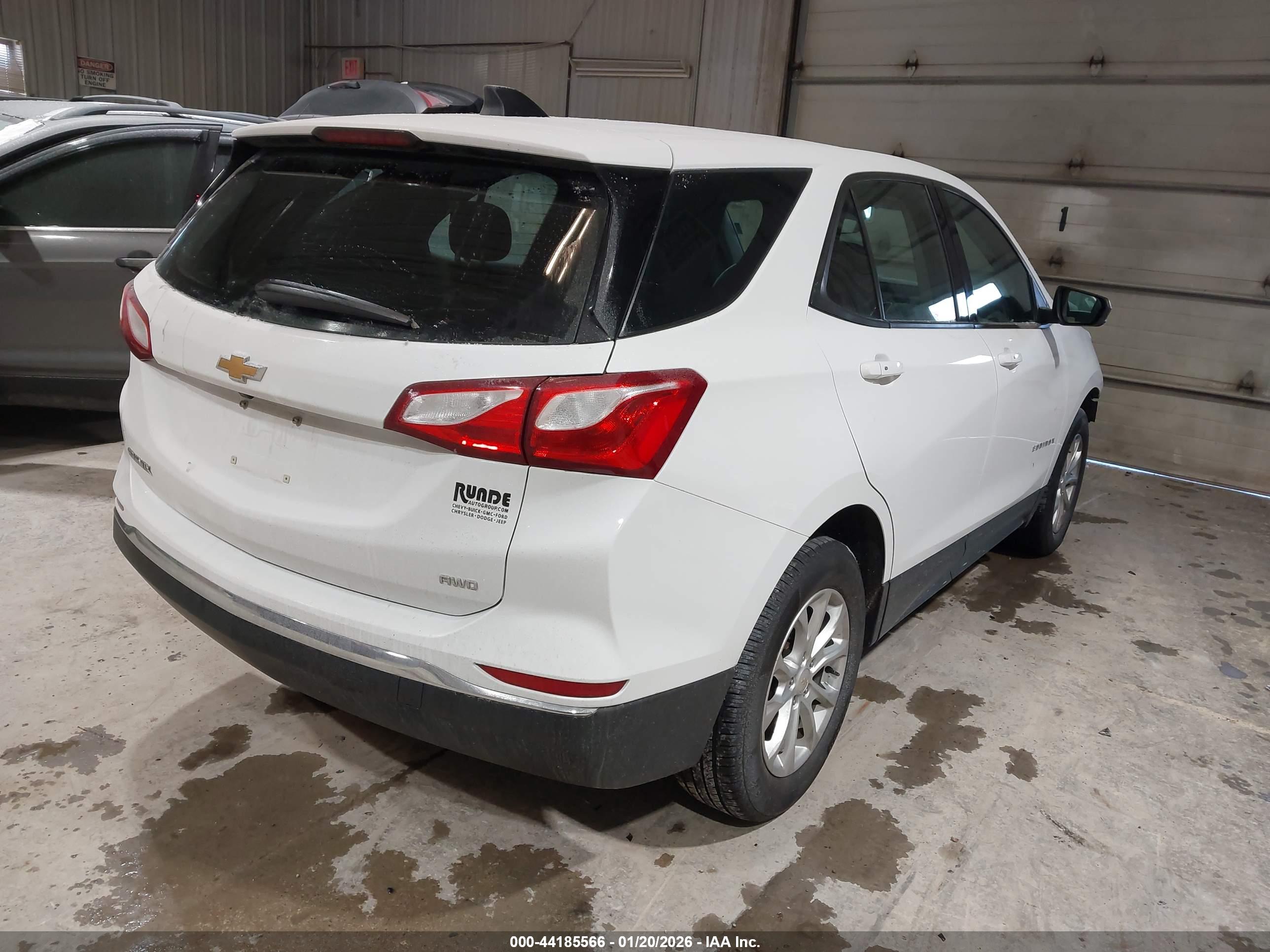 CHEVROLET EQUINOX image 4