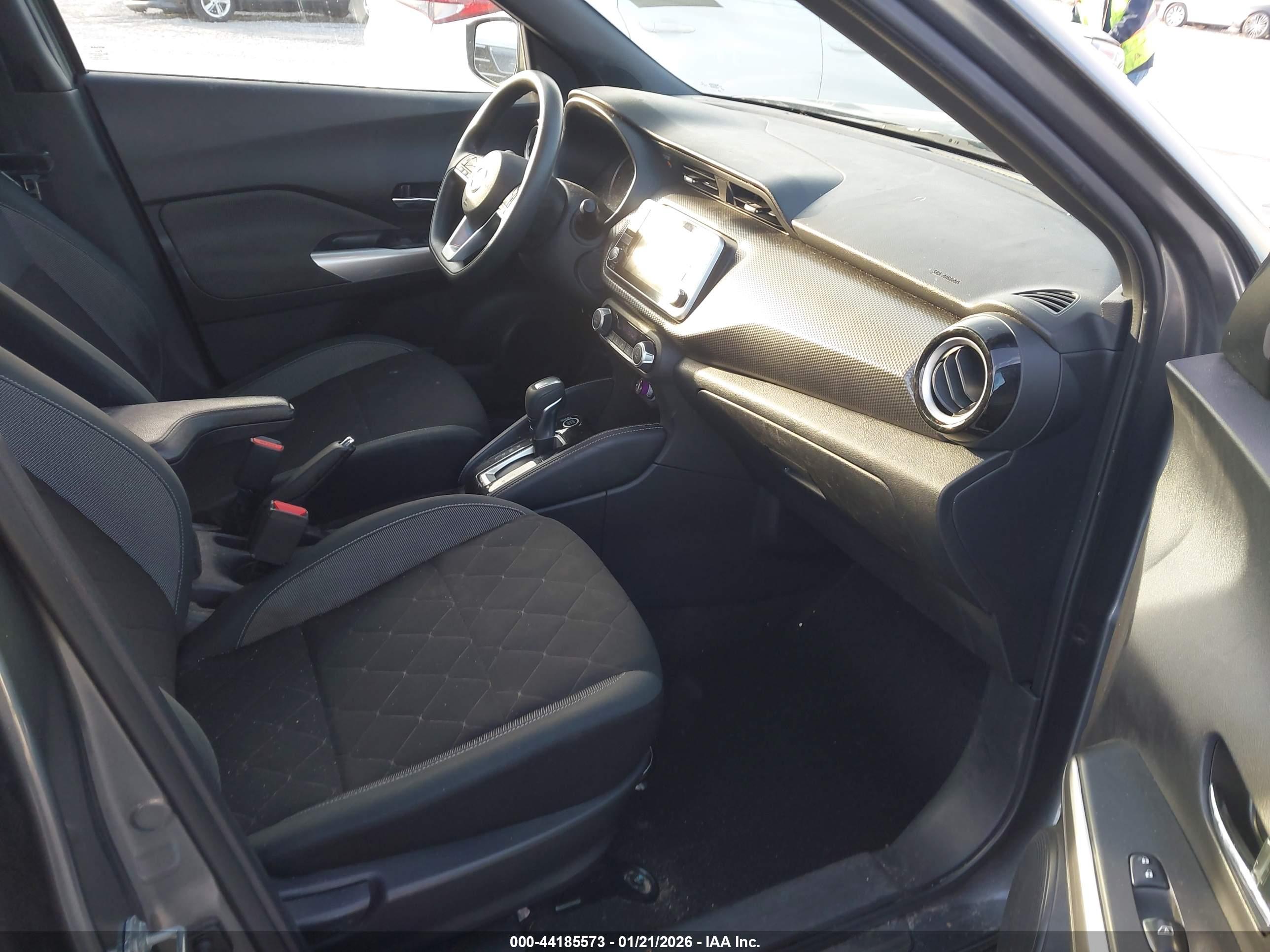 NISSAN KICKS image 5
