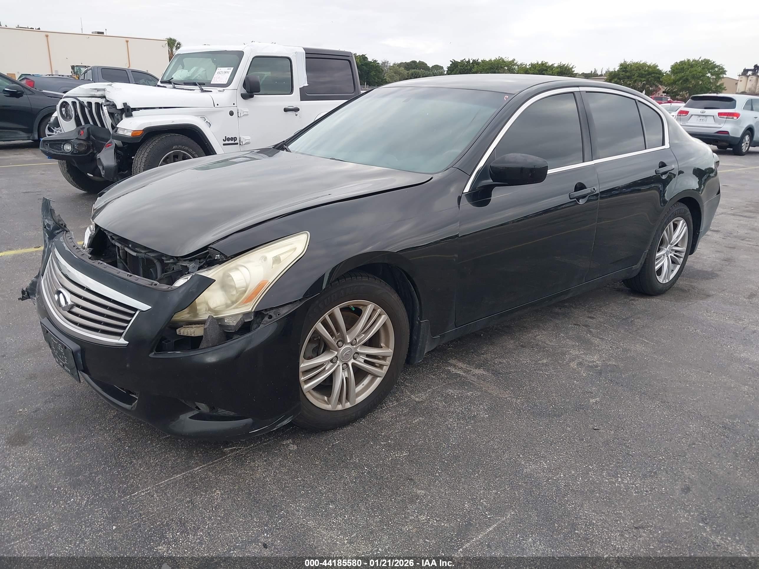 INFINITI G25 image 2