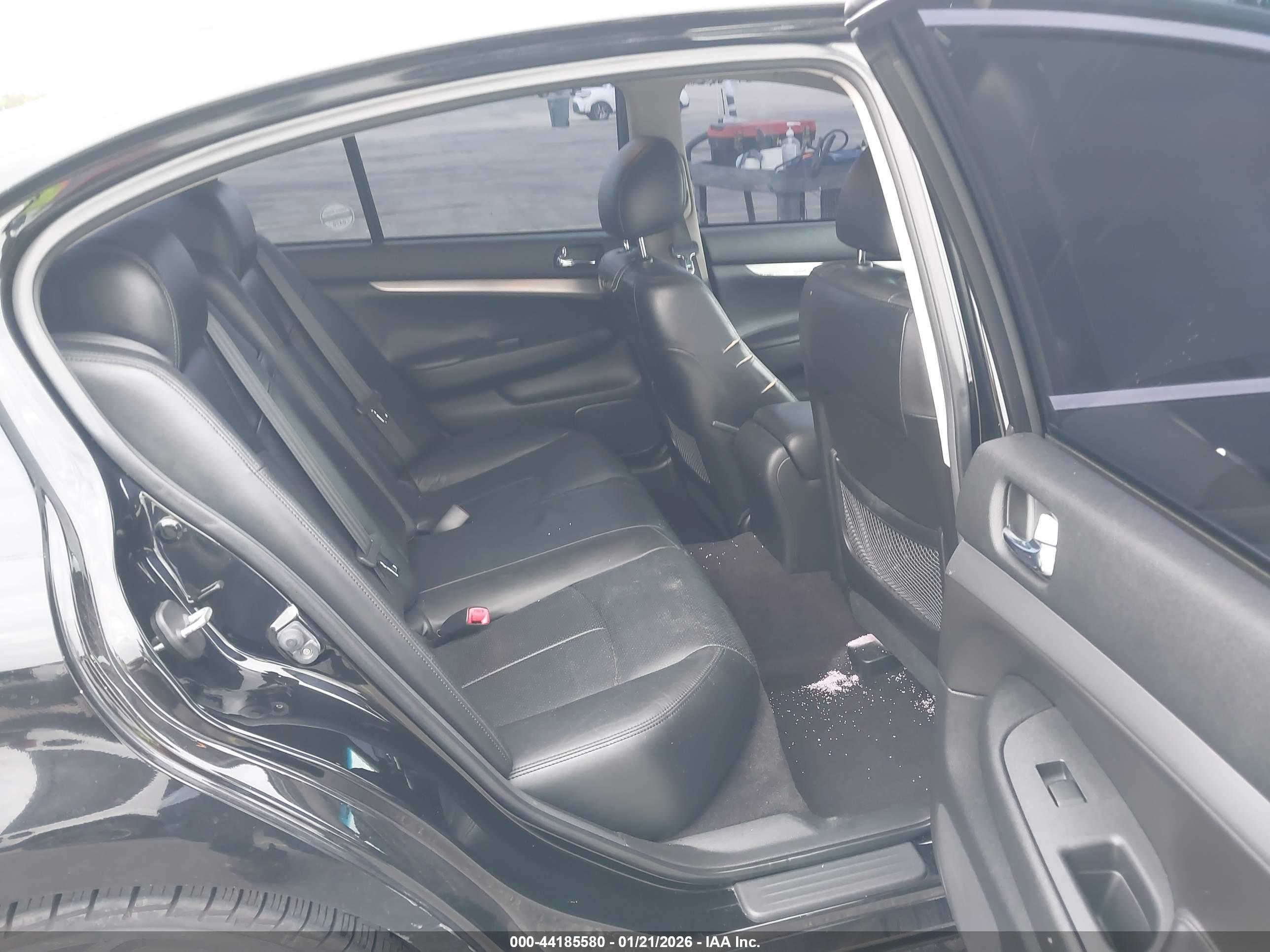 INFINITI G25 image 8