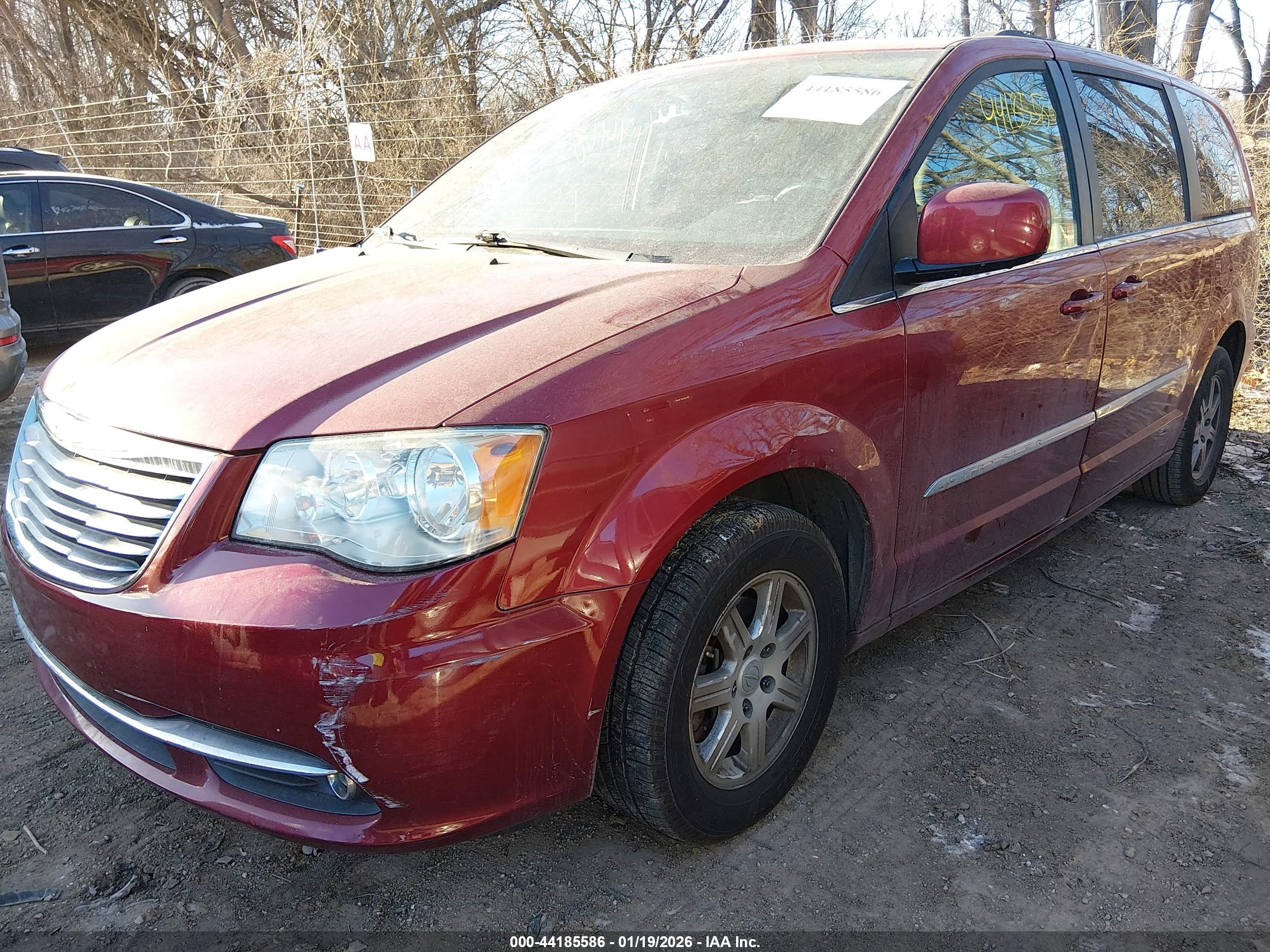 CHRYSLER TOWN image 6