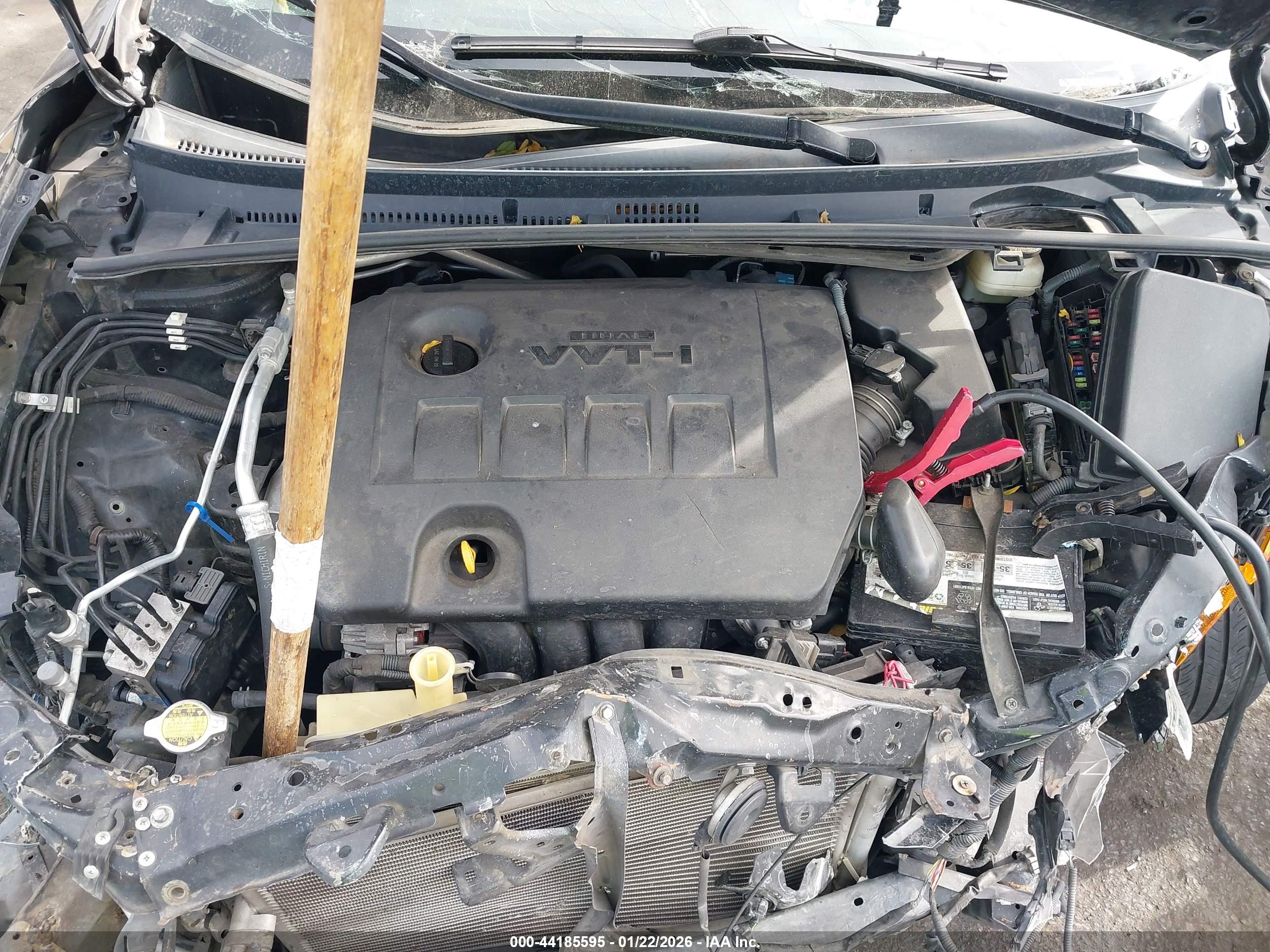 TOYOTA COROLLA image 10