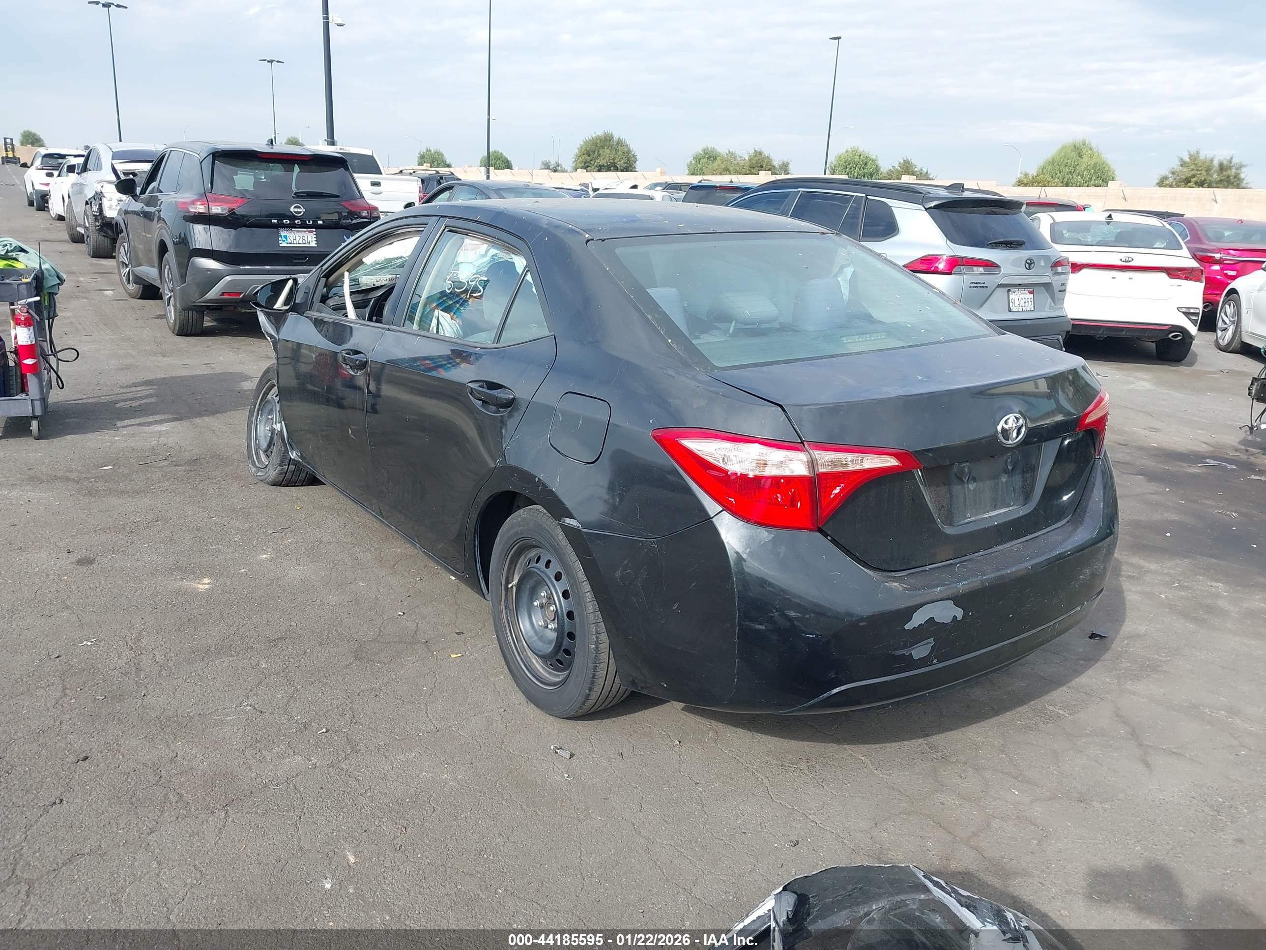 TOYOTA COROLLA image 3