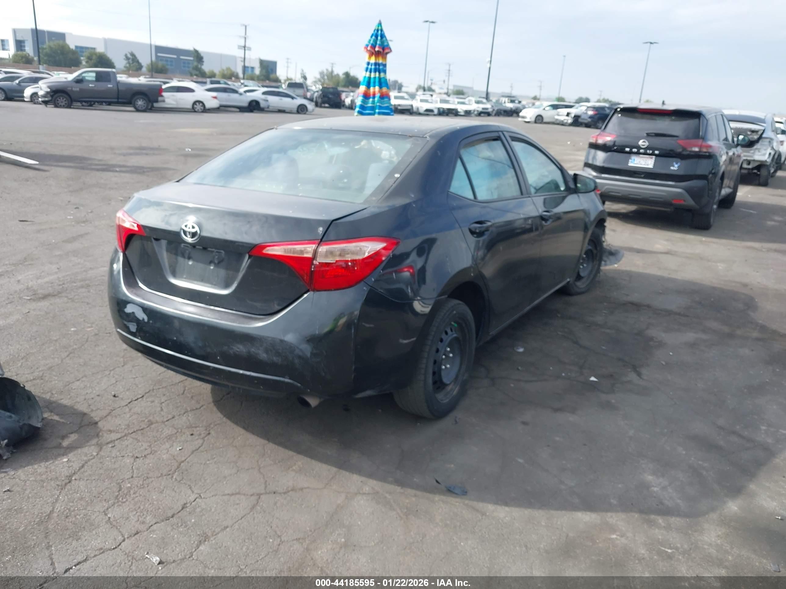 TOYOTA COROLLA image 4