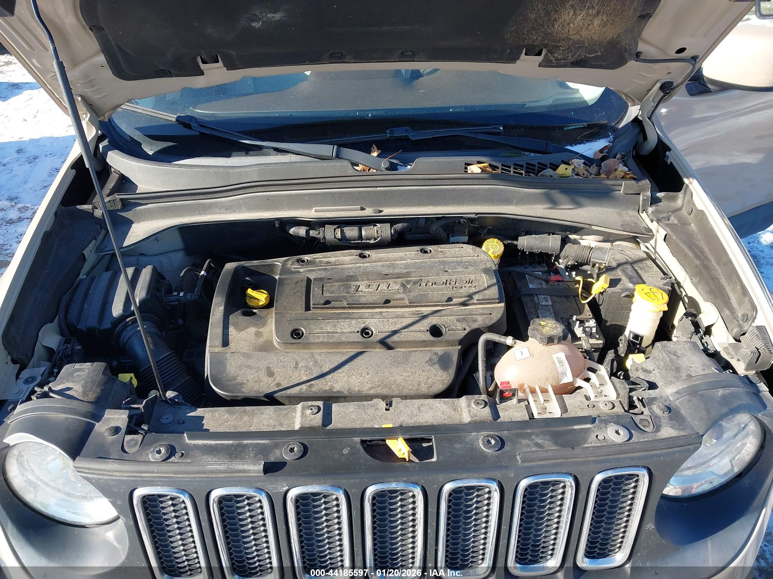 JEEP RENEGADE image 10