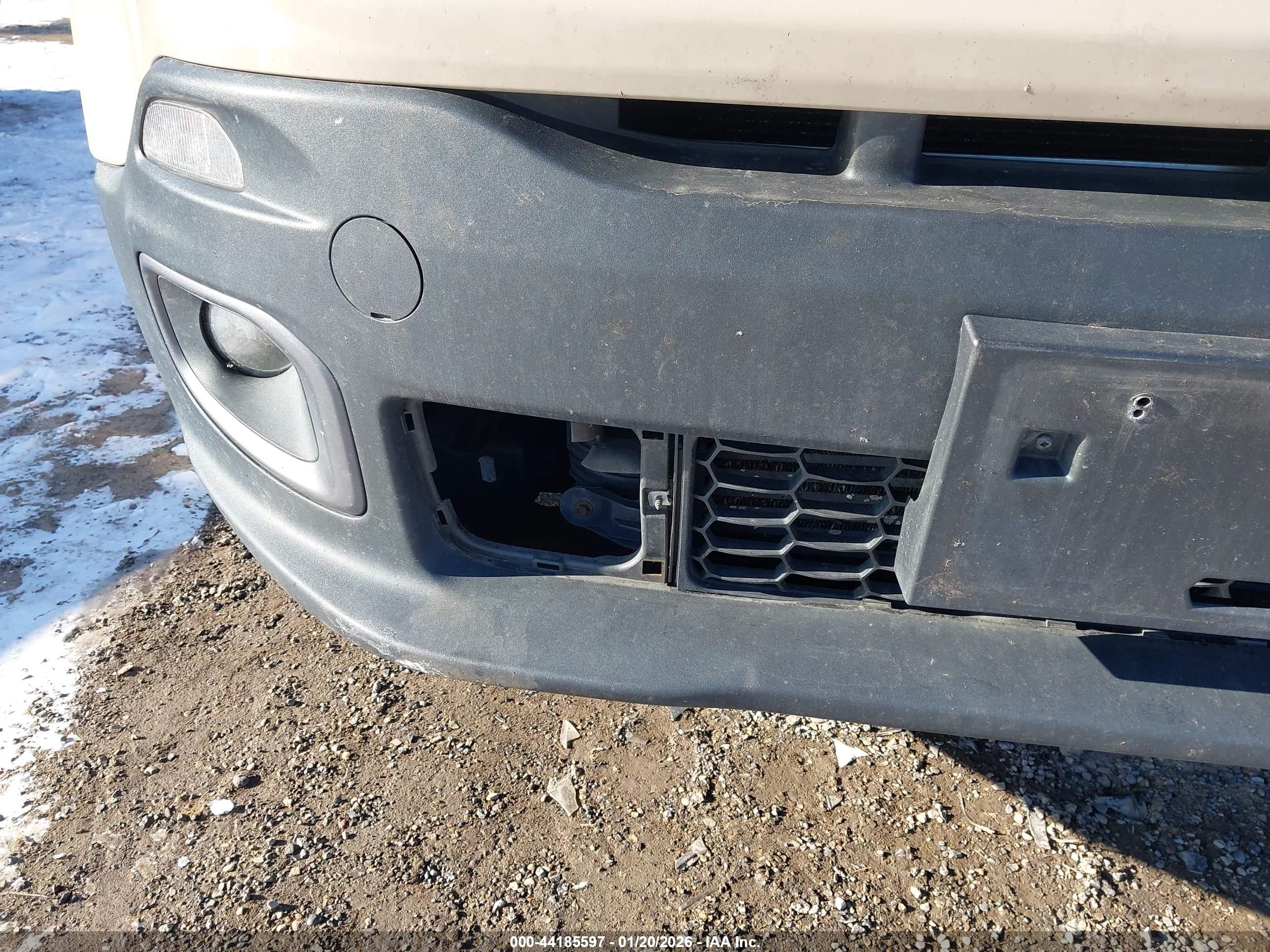 JEEP RENEGADE image 6