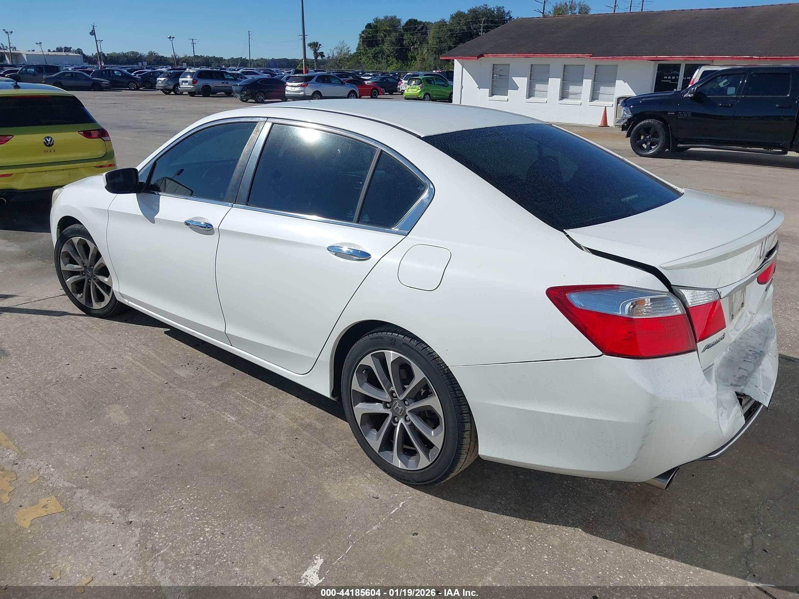 HONDA ACCORD image 3