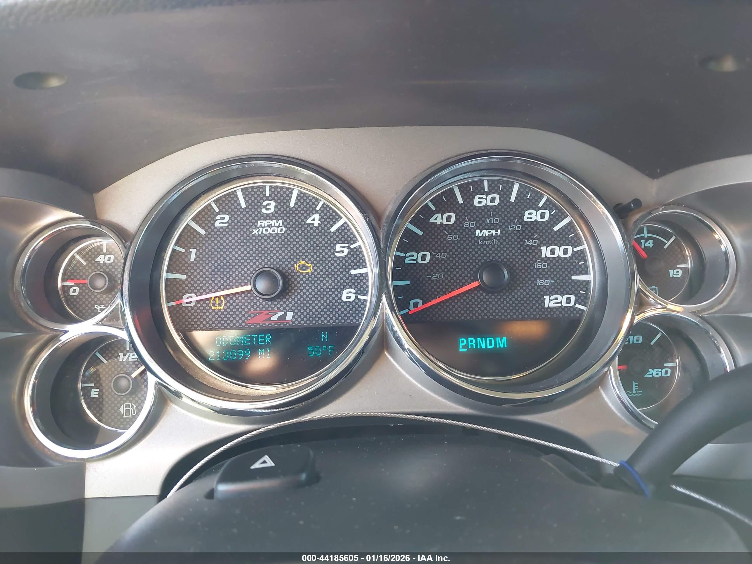 CHEVROLET SILVERADO image 7