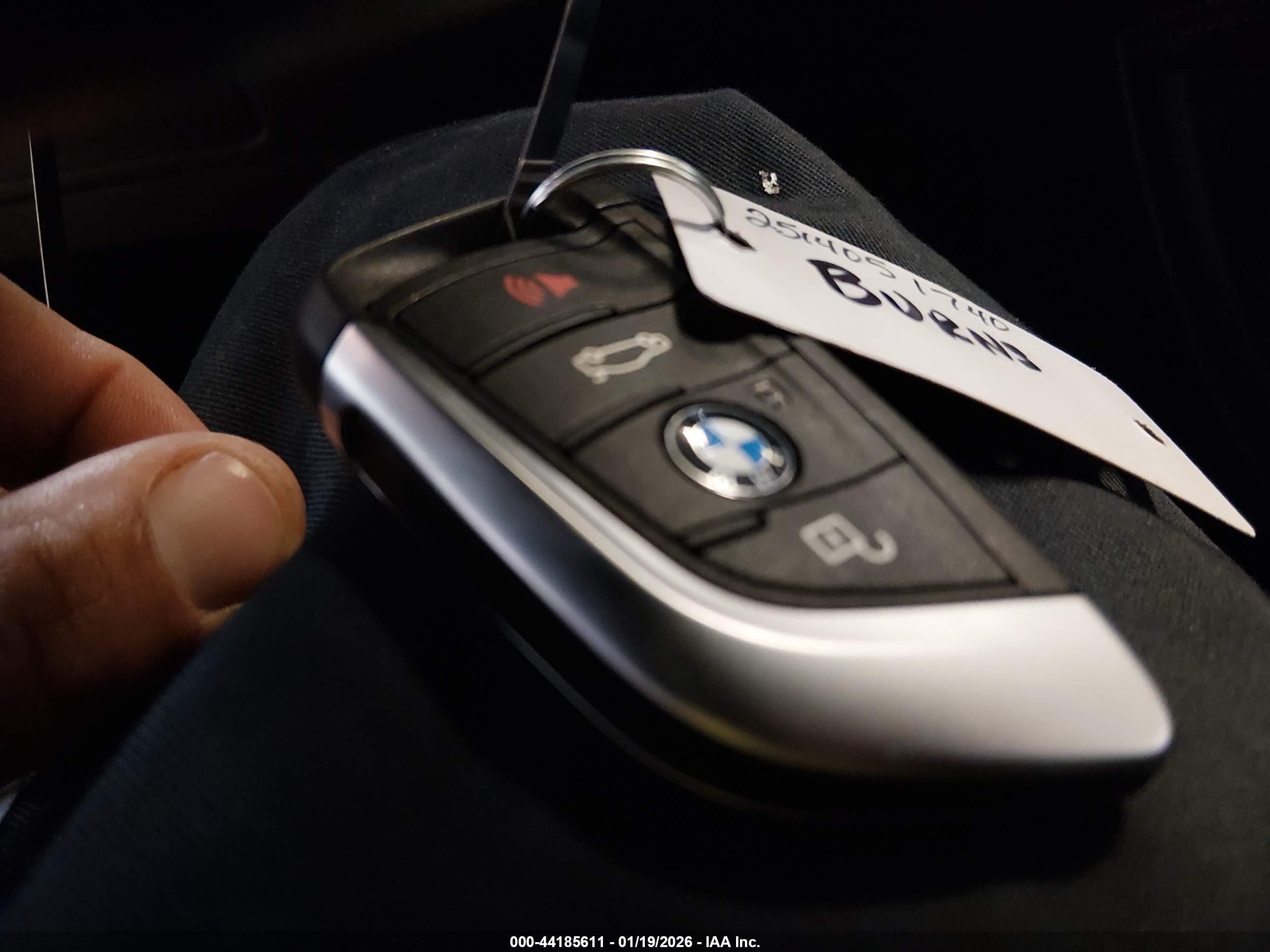 BMW X1 image 11