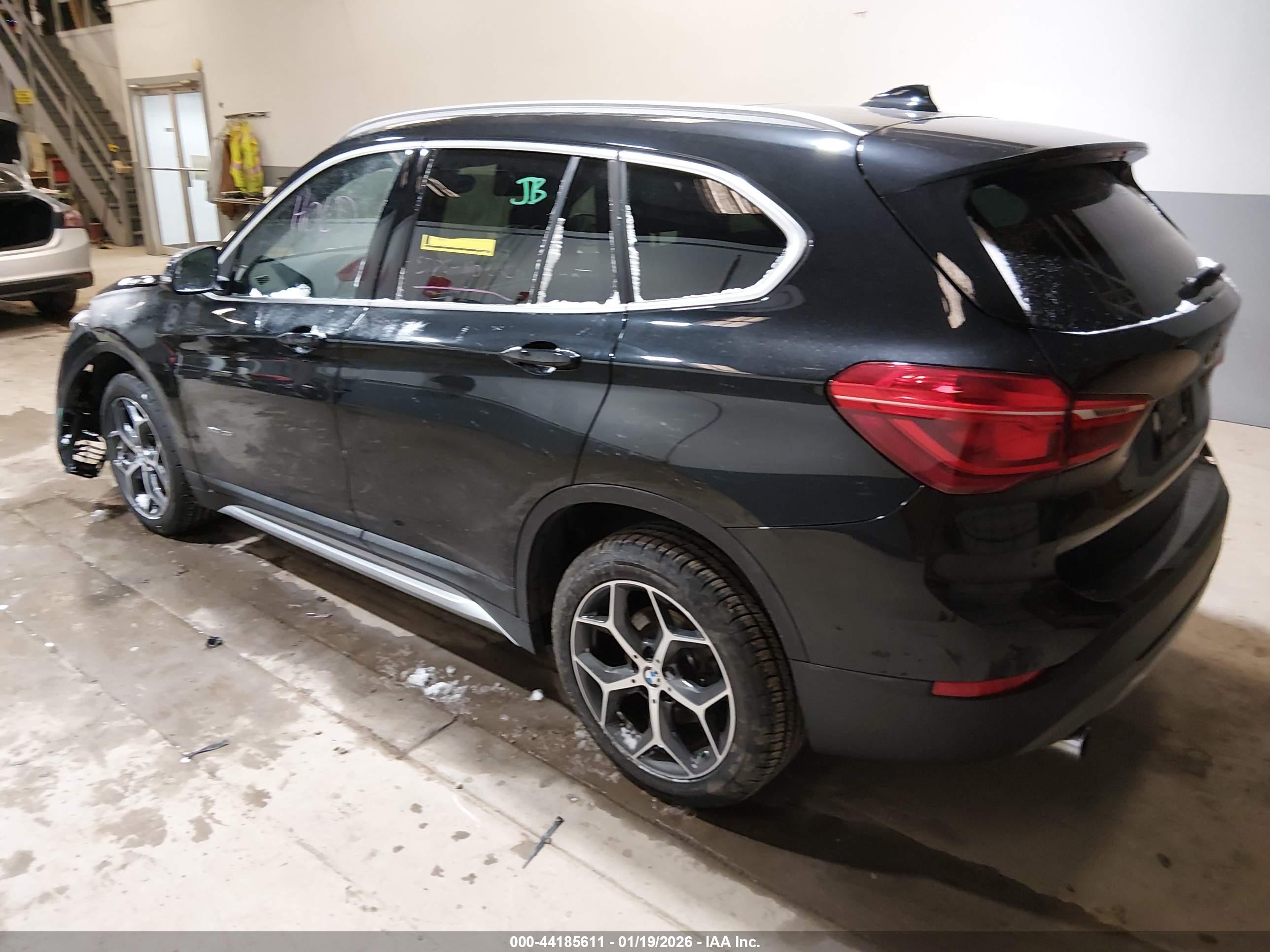 BMW X1 image 3