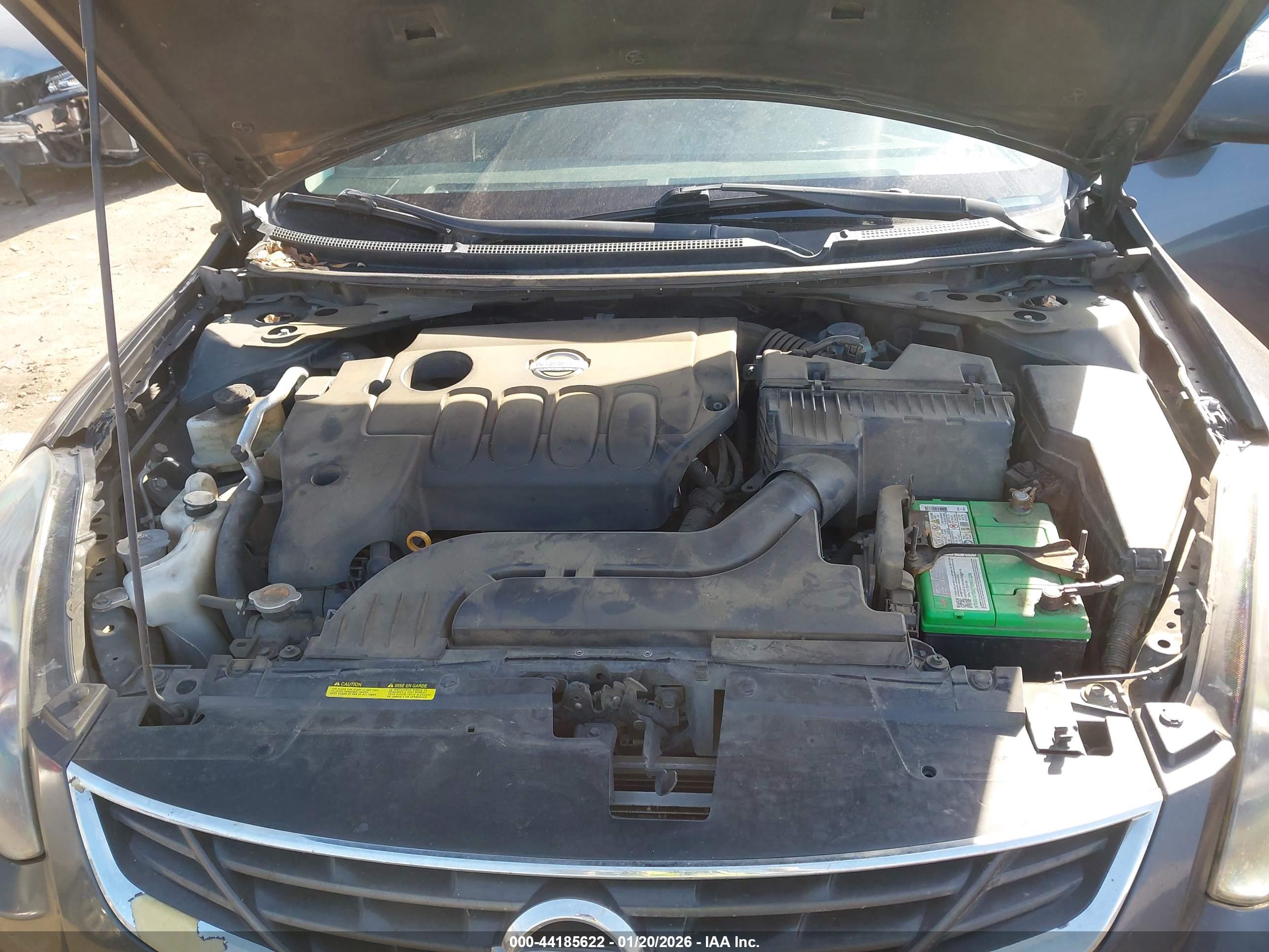 NISSAN ALTIMA image 10