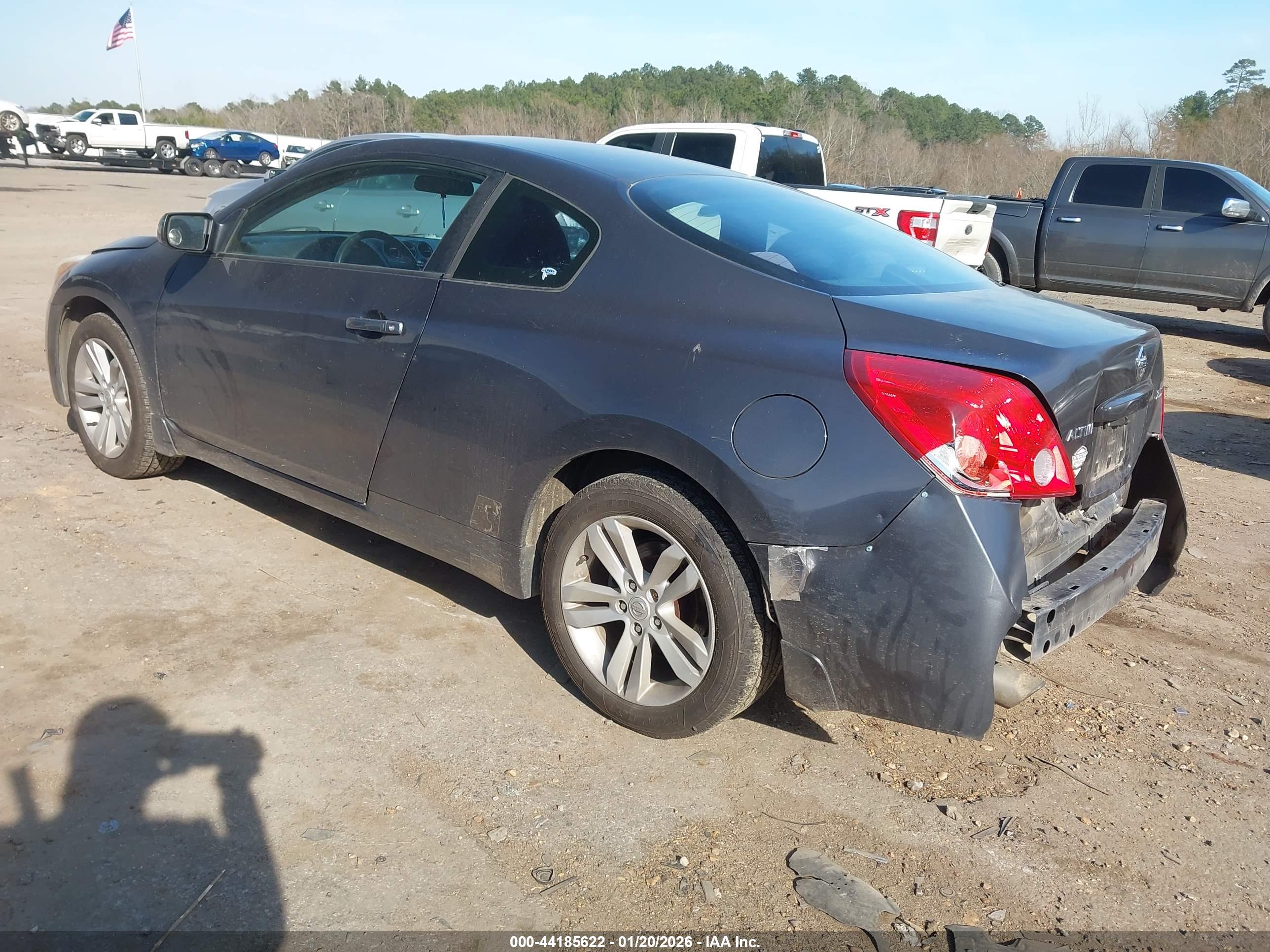 NISSAN ALTIMA image 3