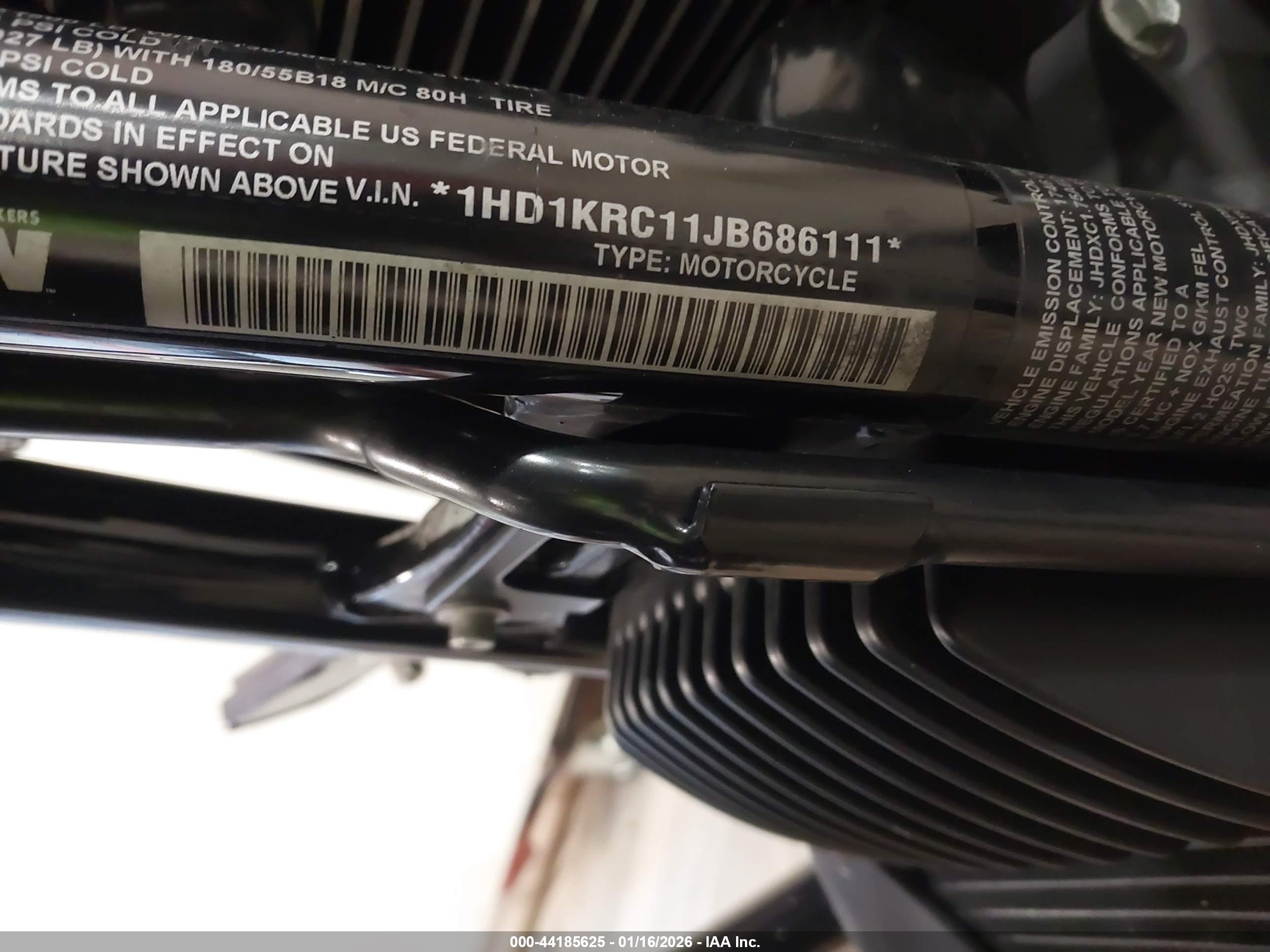 HARLEY-DAVIDSON FLHXS image 10