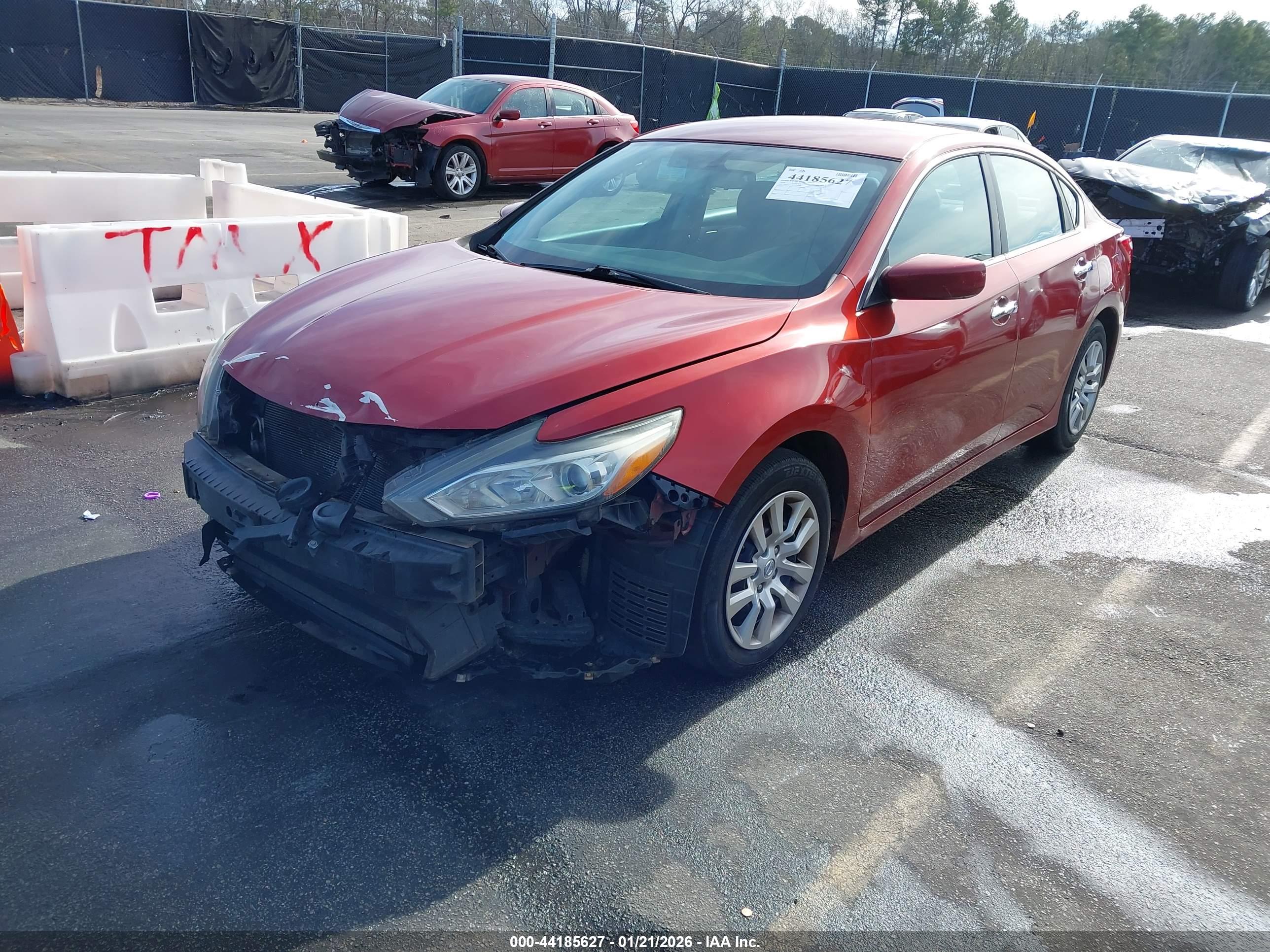 NISSAN ALTIMA image 2