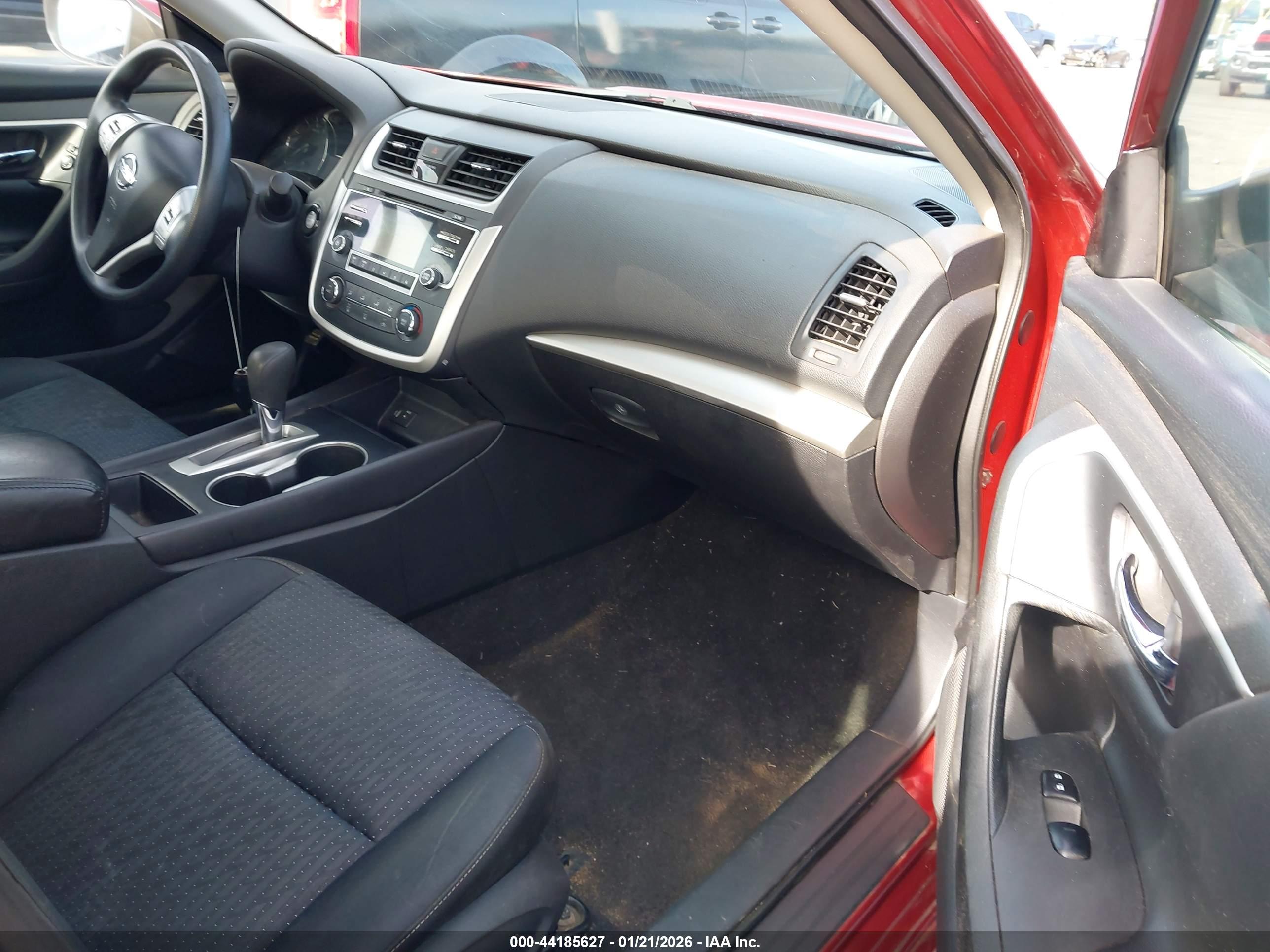 NISSAN ALTIMA image 5