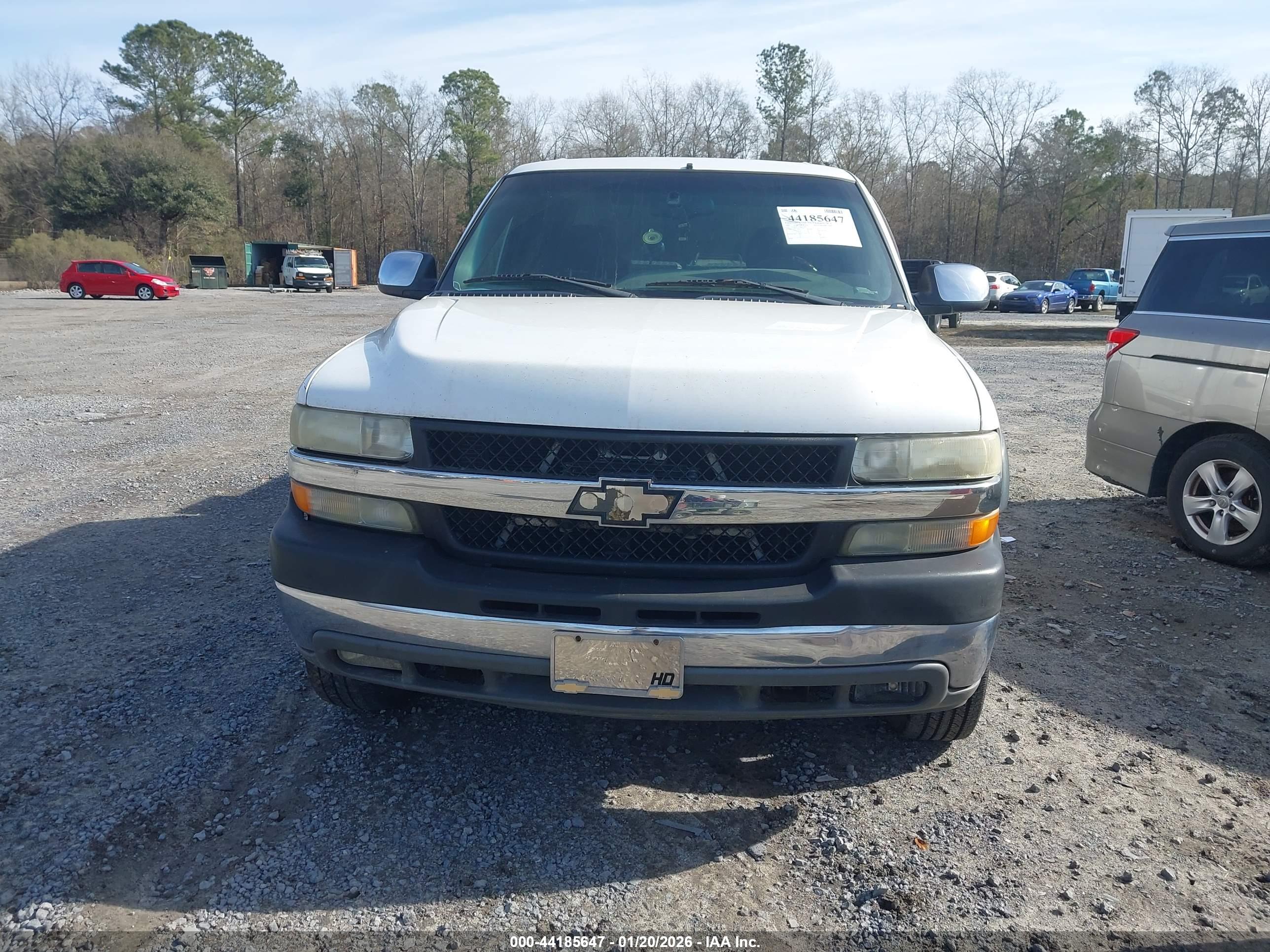CHEVROLET SILVERADO image 6