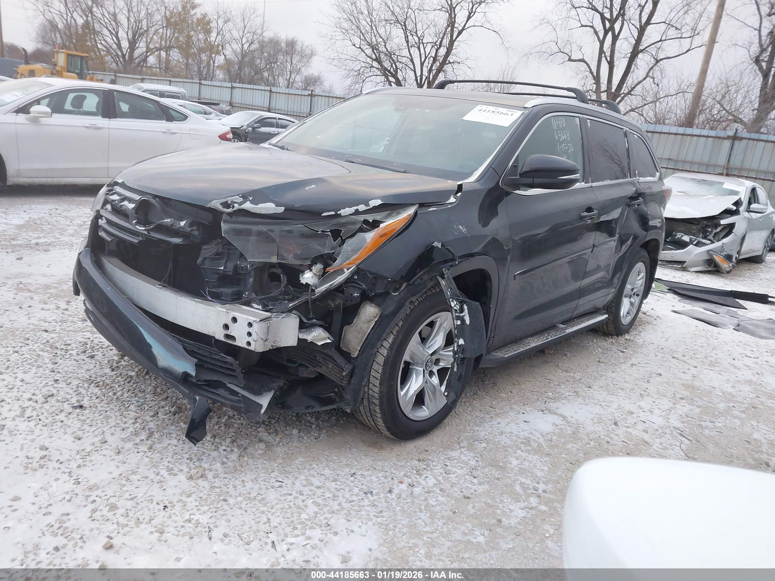 TOYOTA HIGHLANDER image 2