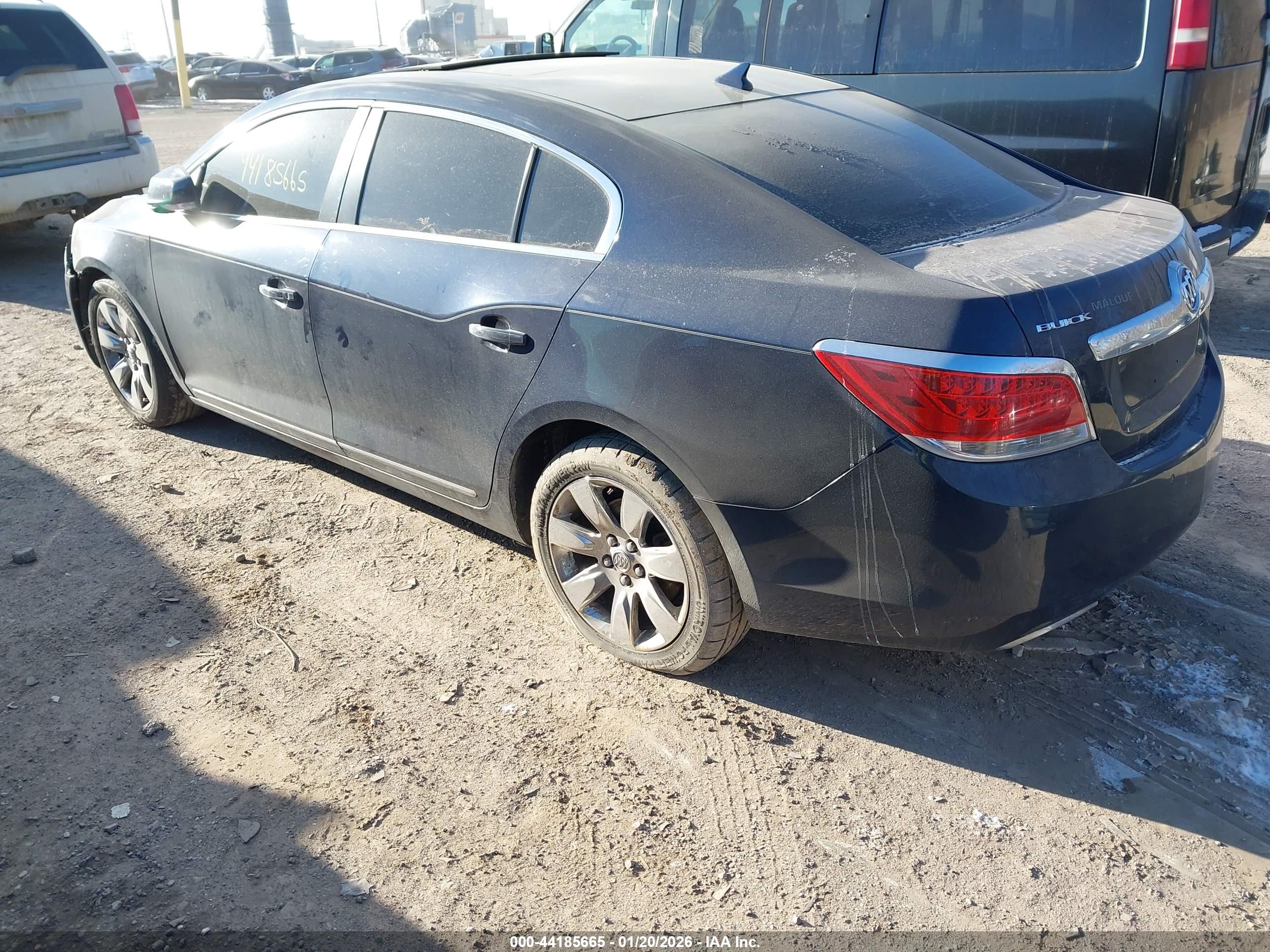BUICK LACROSSE image 3