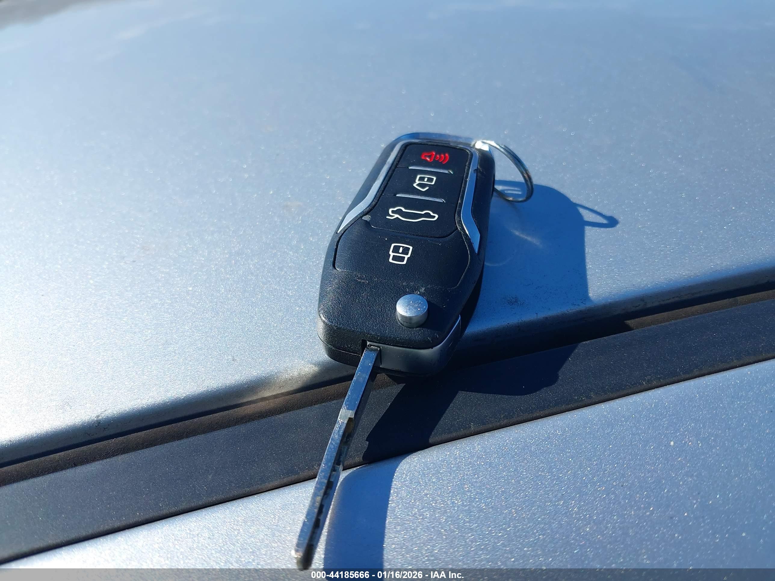 FORD FIESTA image 11