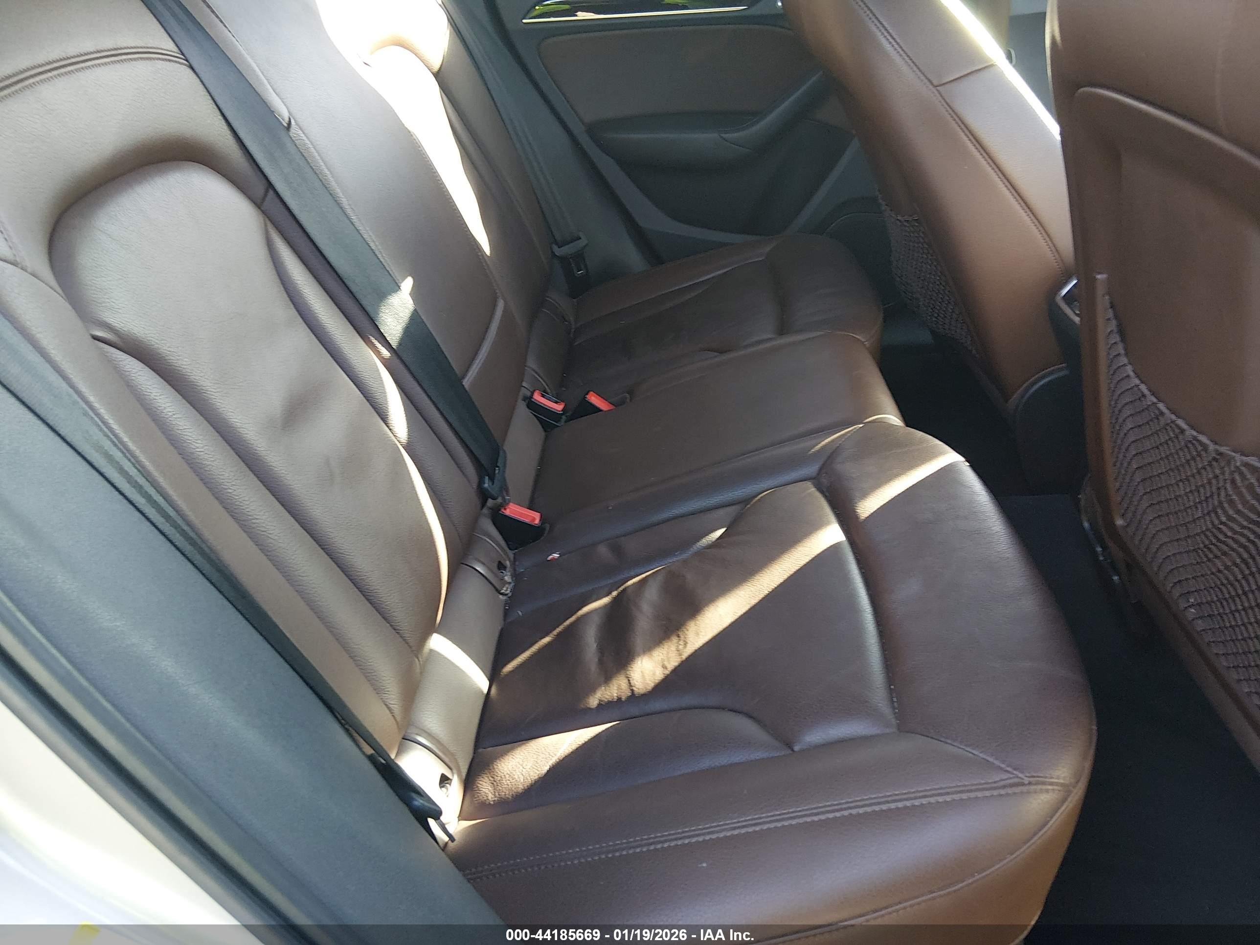 AUDI Q3 image 8