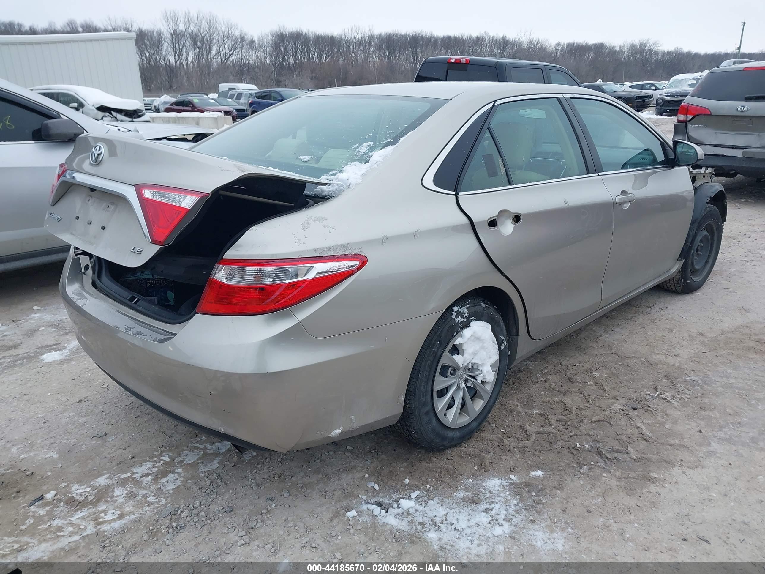 TOYOTA CAMRY image 4