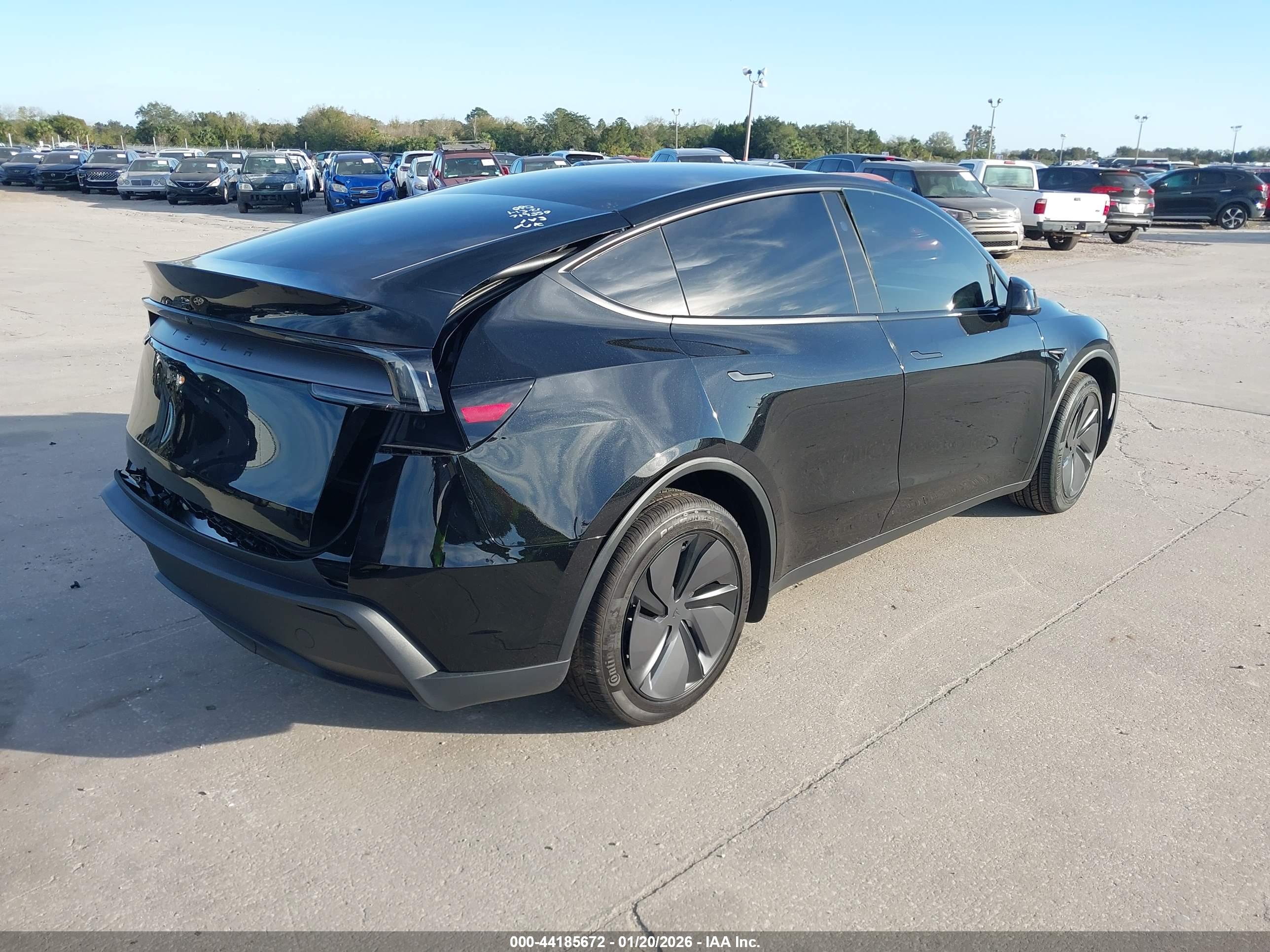 TESLA MODEL image 4