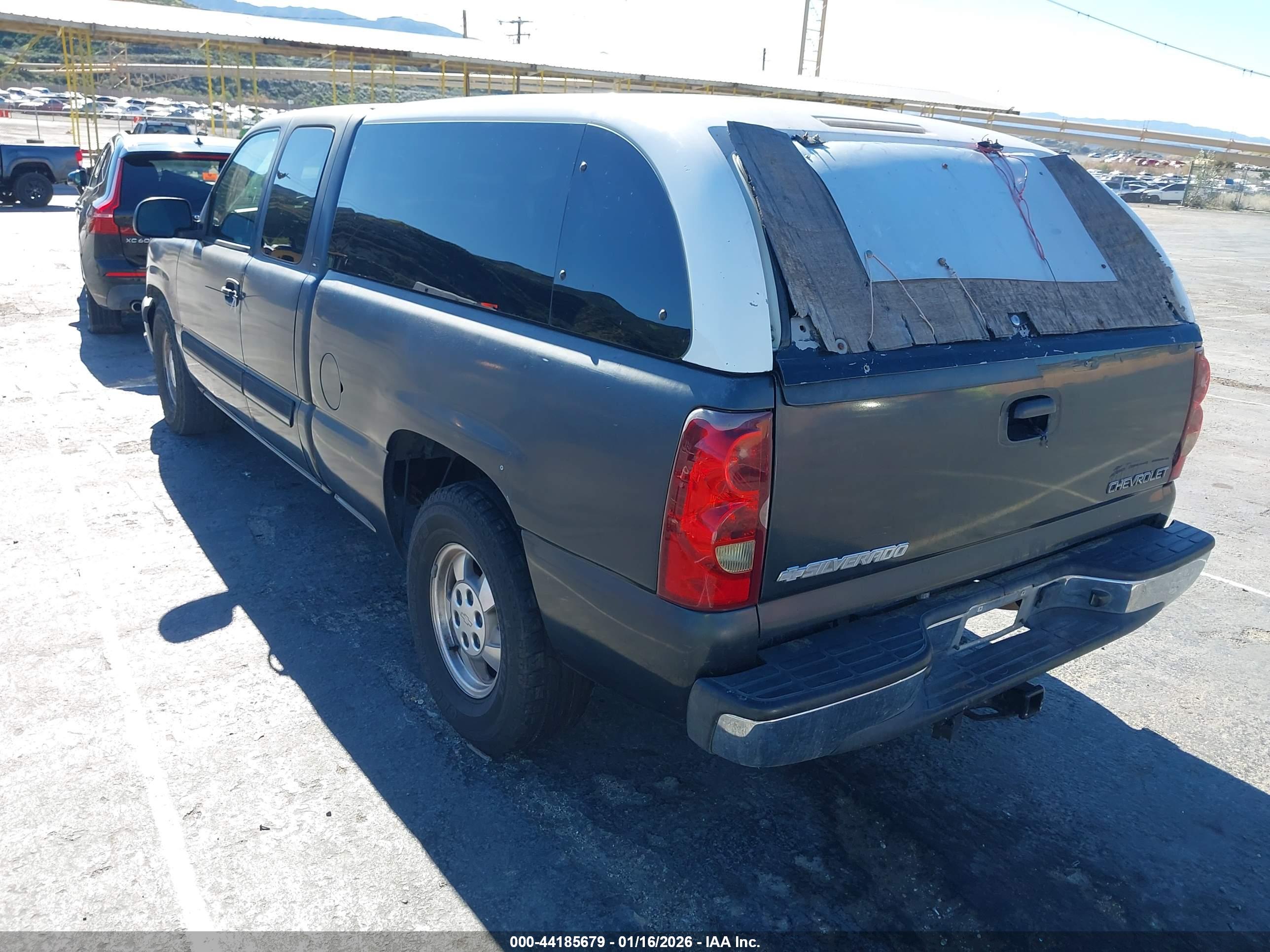 CHEVROLET SILVERADO image 3