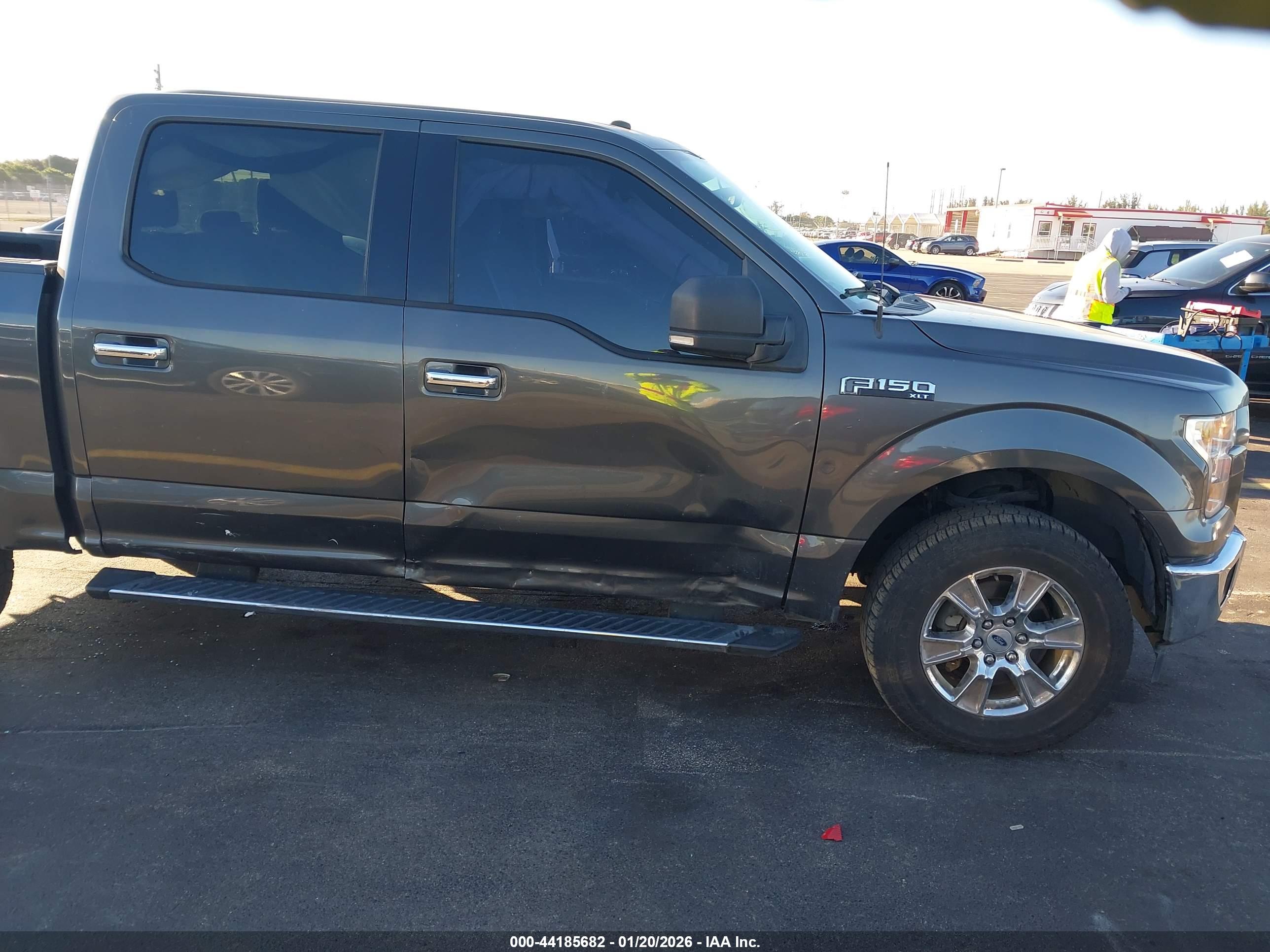 FORD F-150 image 6