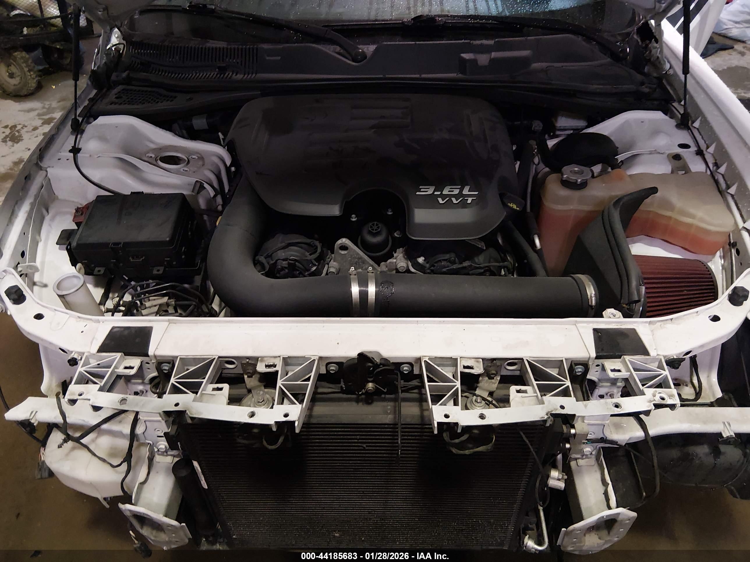 DODGE CHALLENGER image 10