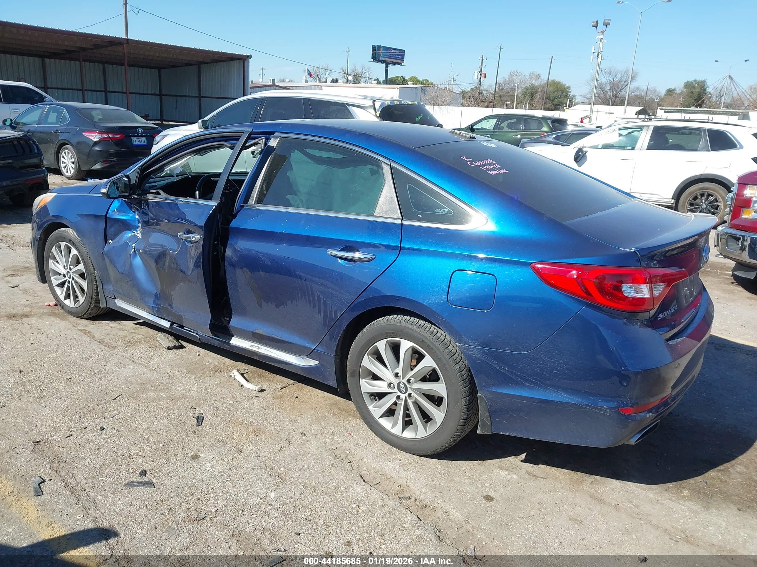 HYUNDAI SONATA image 3