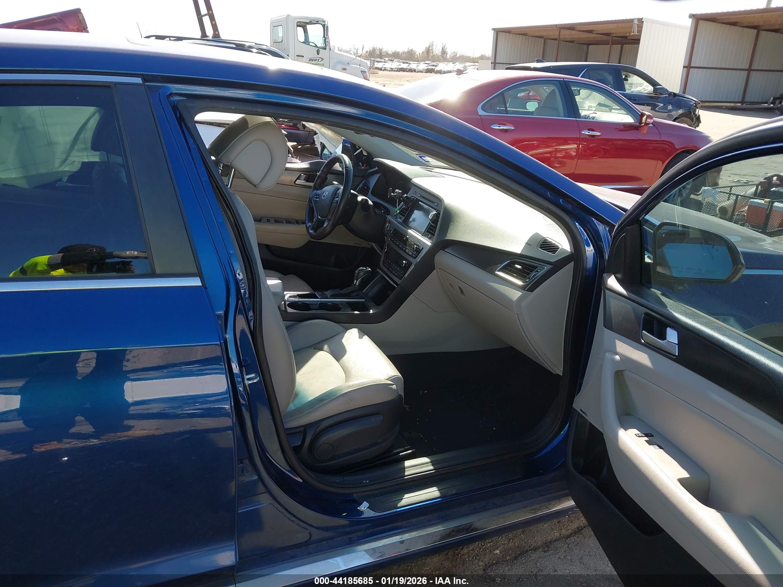 HYUNDAI SONATA image 5