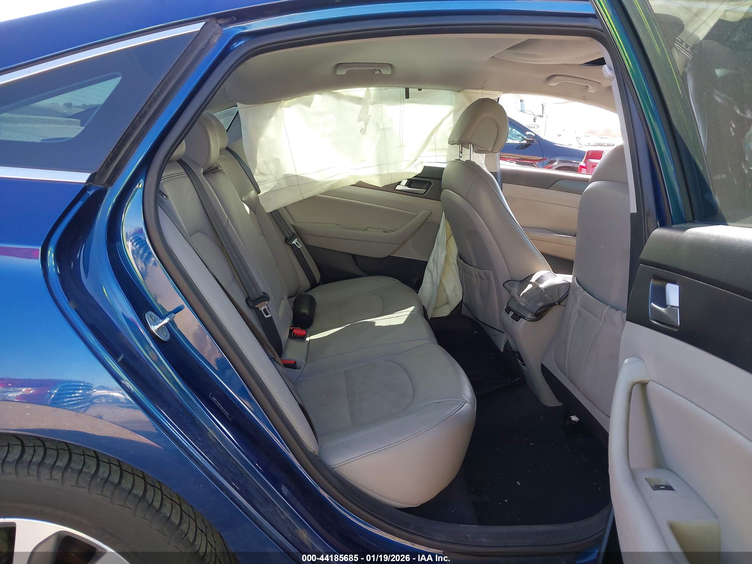 HYUNDAI SONATA image 8