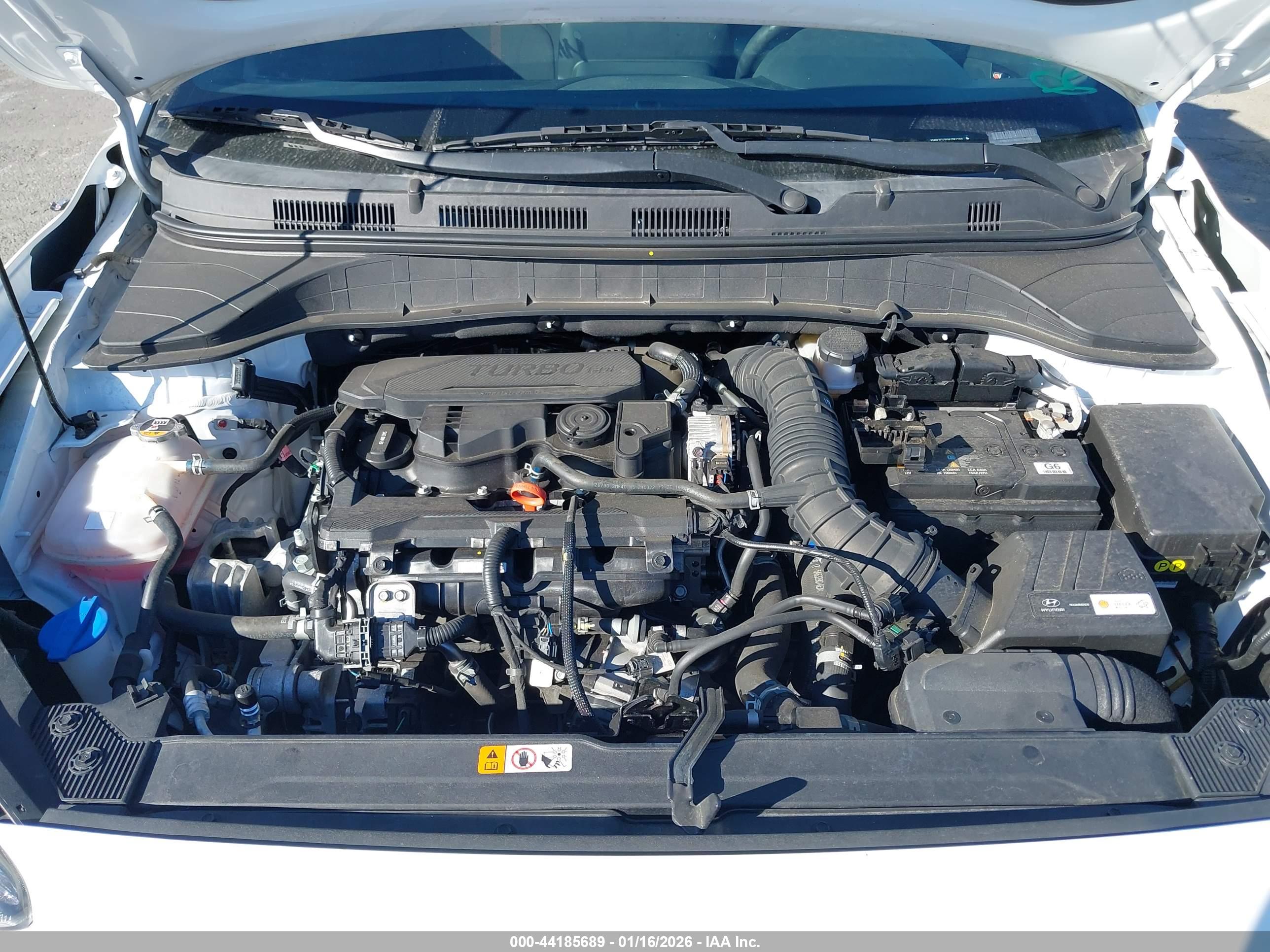 HYUNDAI KONA image 10