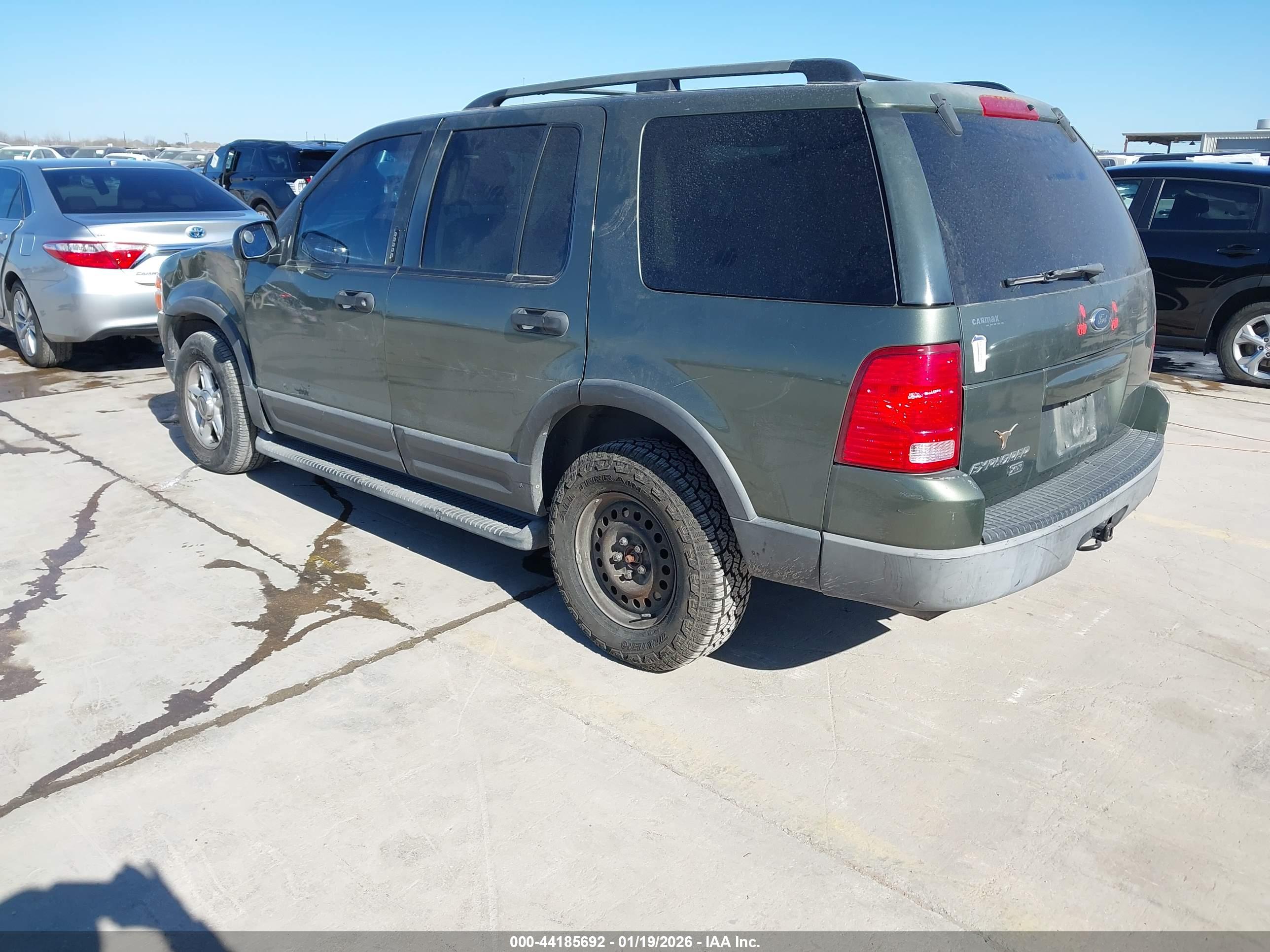FORD EXPLORER image 3