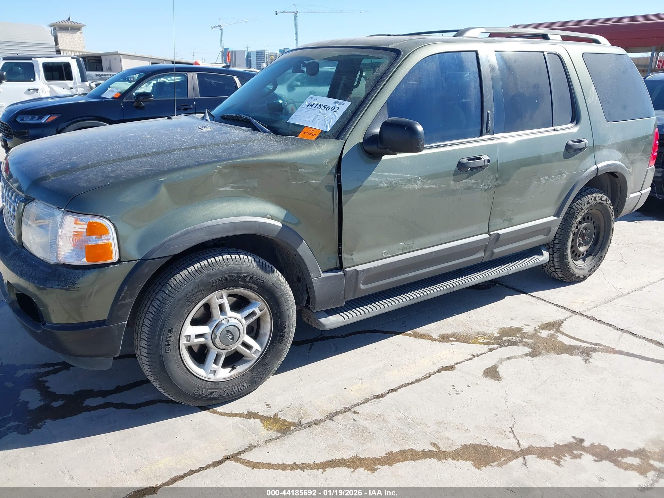 FORD EXPLORER image 6
