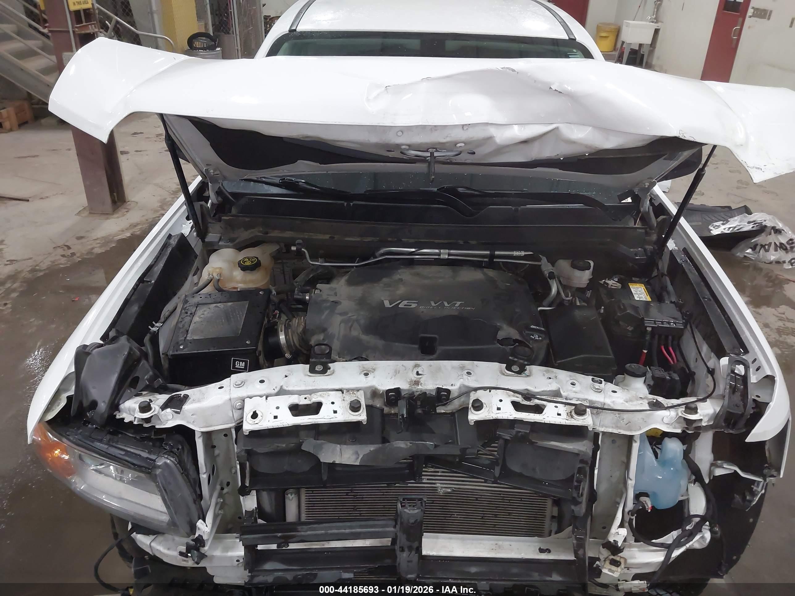 GMC CANYON image 10