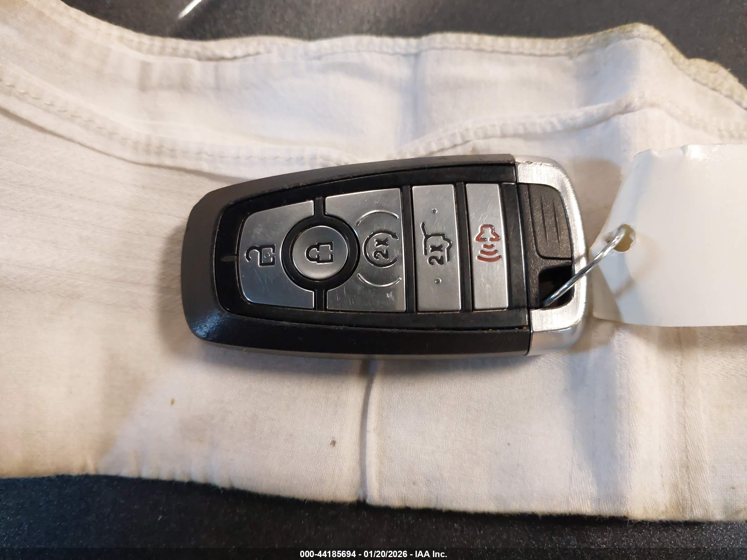FORD ESCAPE image 11