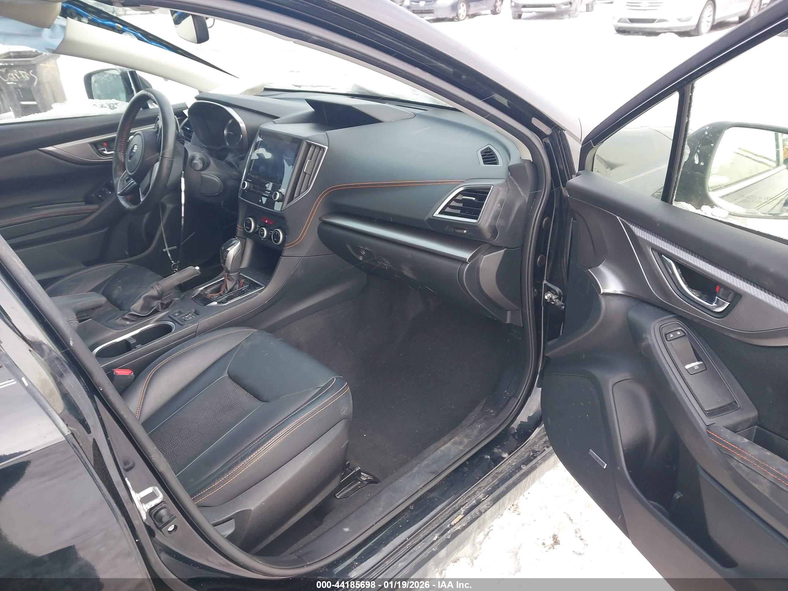 SUBARU CROSSTREK image 5