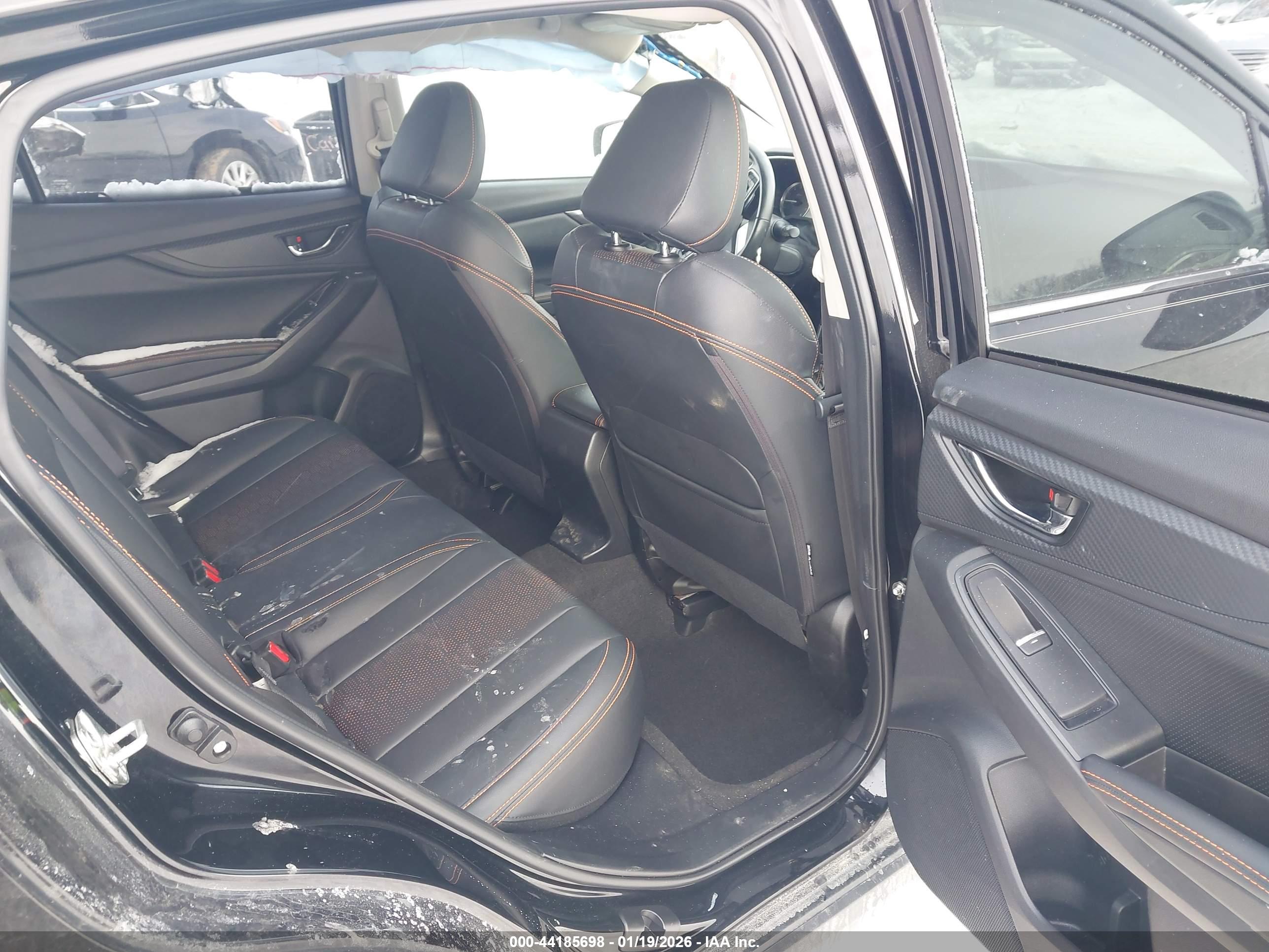 SUBARU CROSSTREK image 8