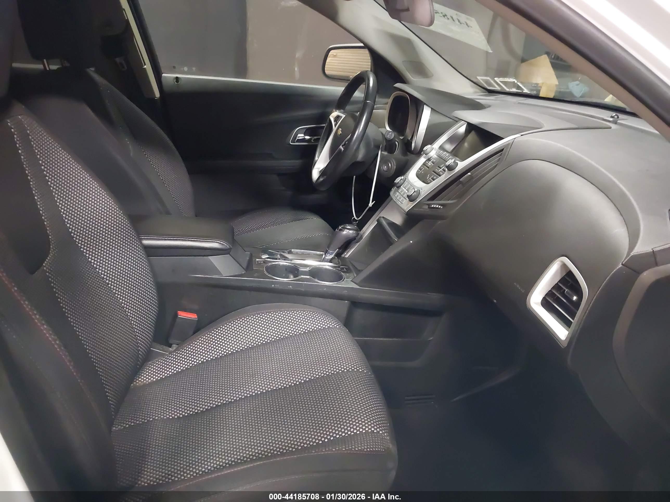 CHEVROLET EQUINOX image 5