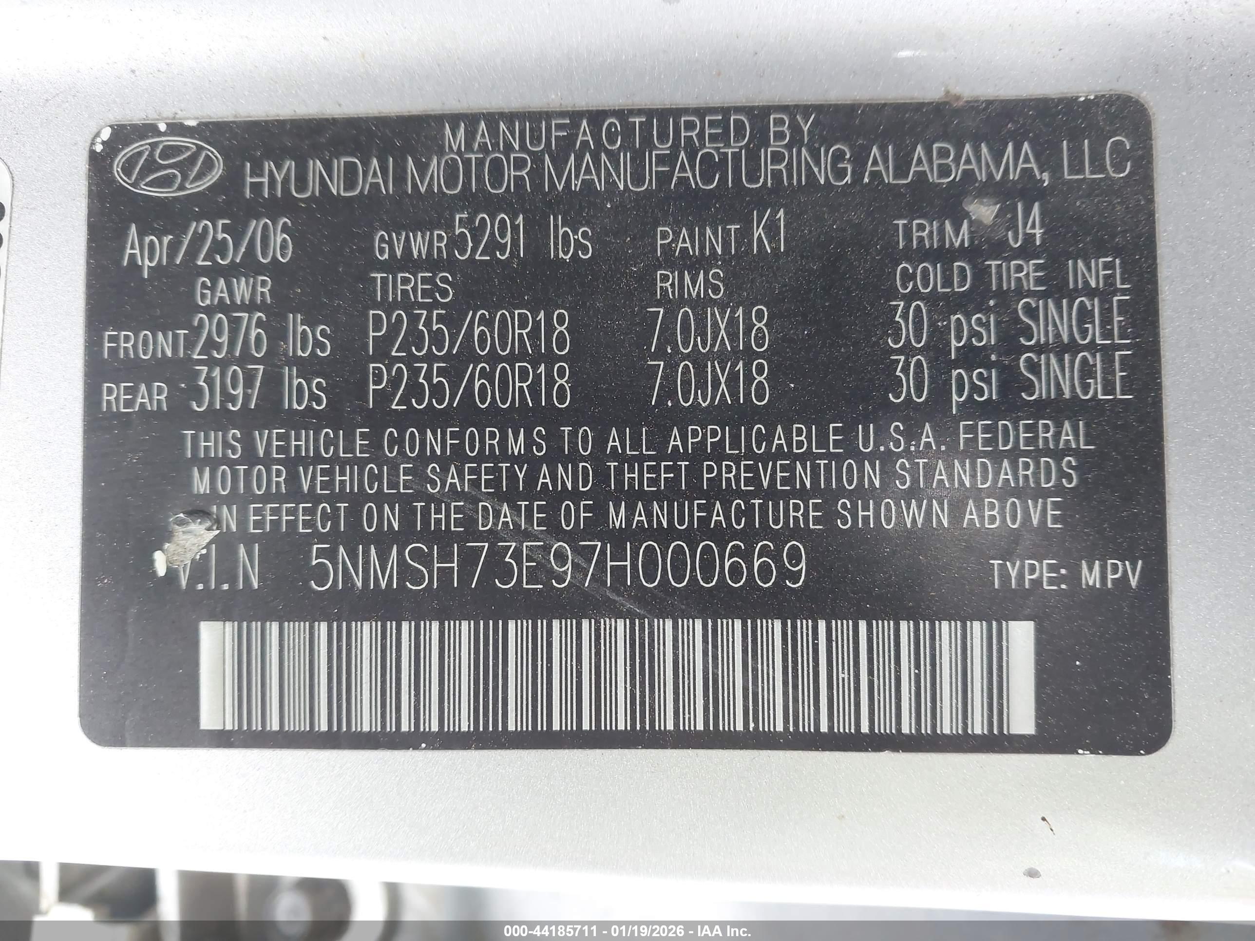 HYUNDAI SANTA image 9
