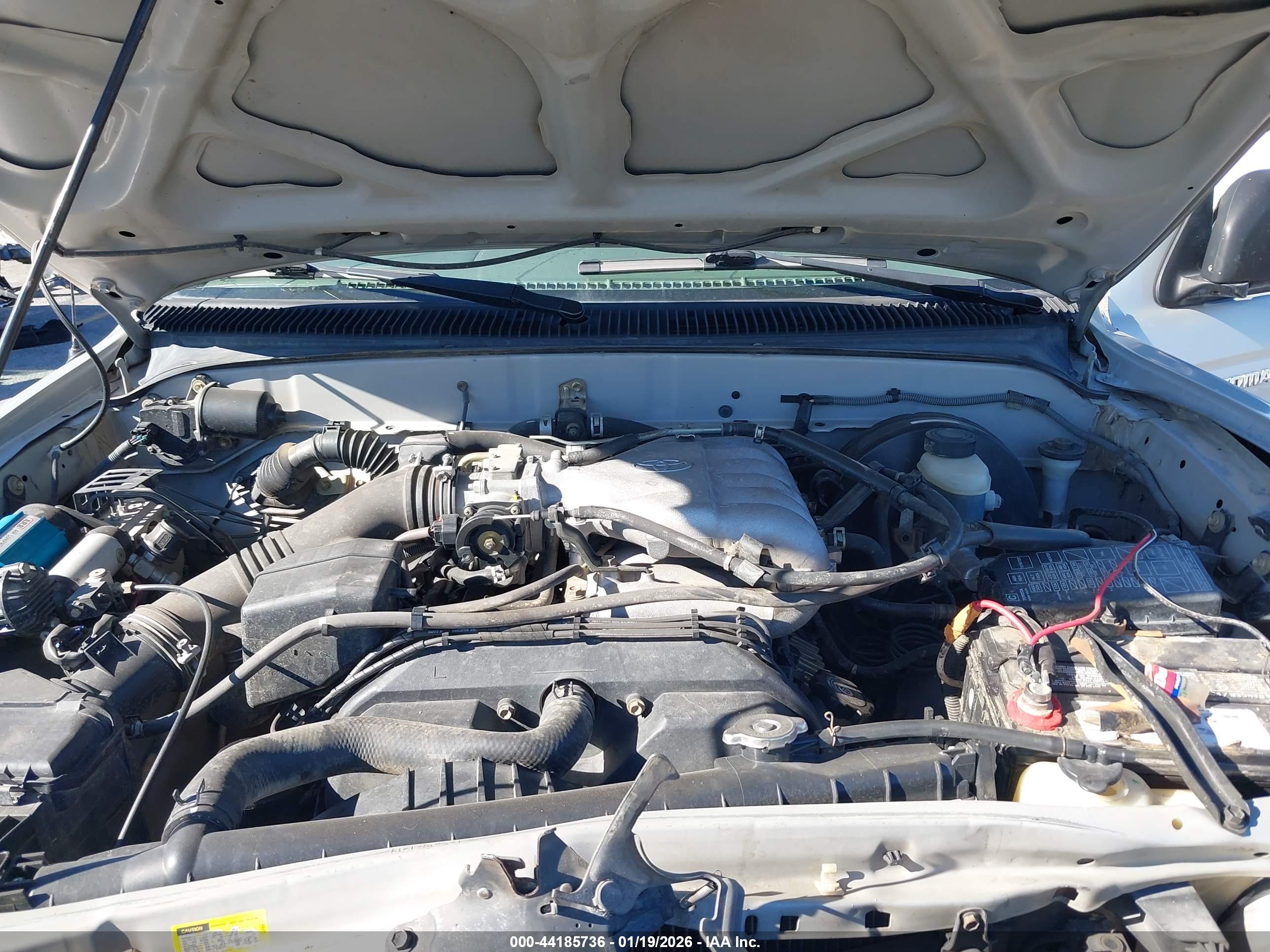 TOYOTA TACOMA image 10