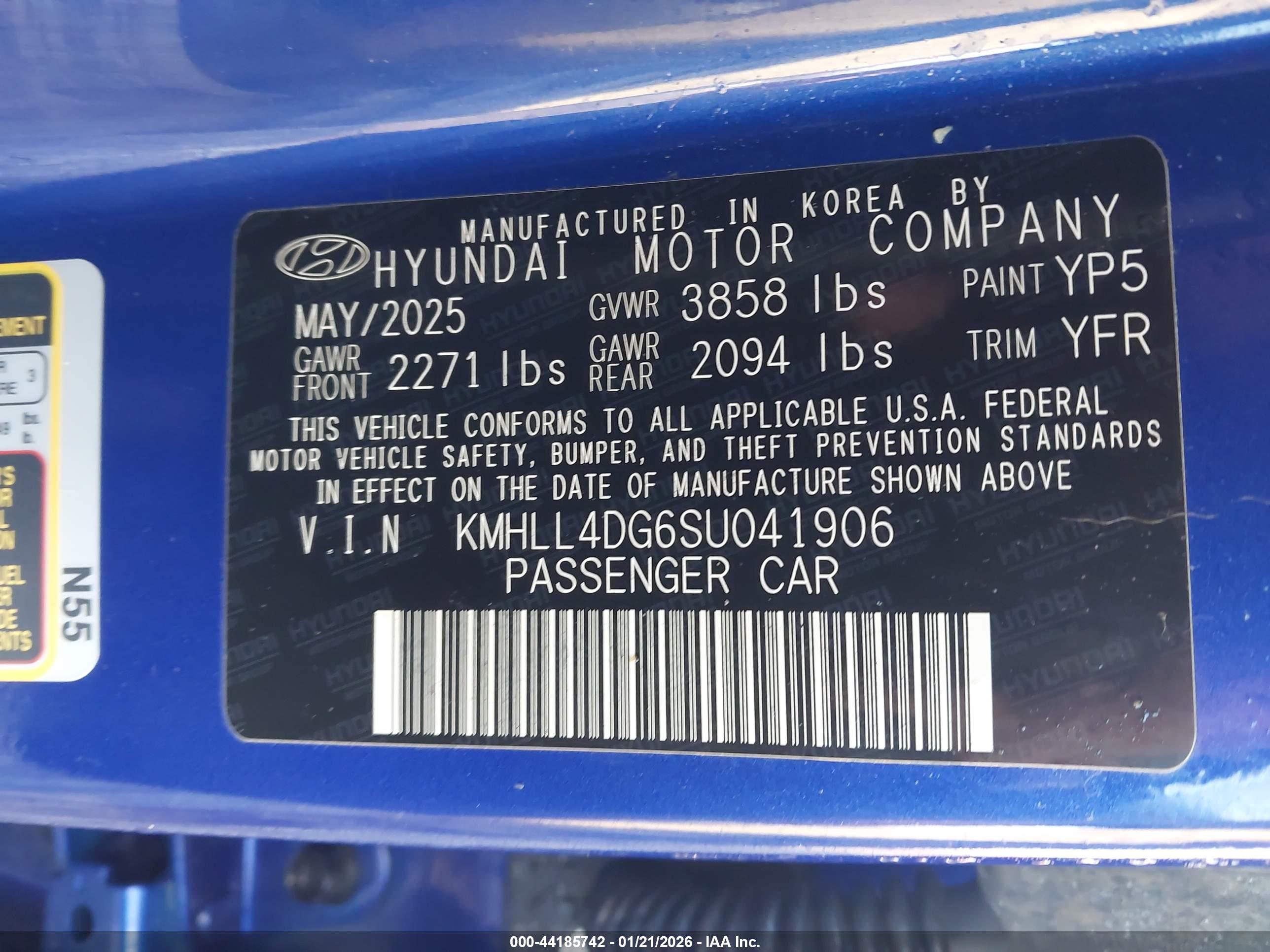 HYUNDAI ELANTRA image 9