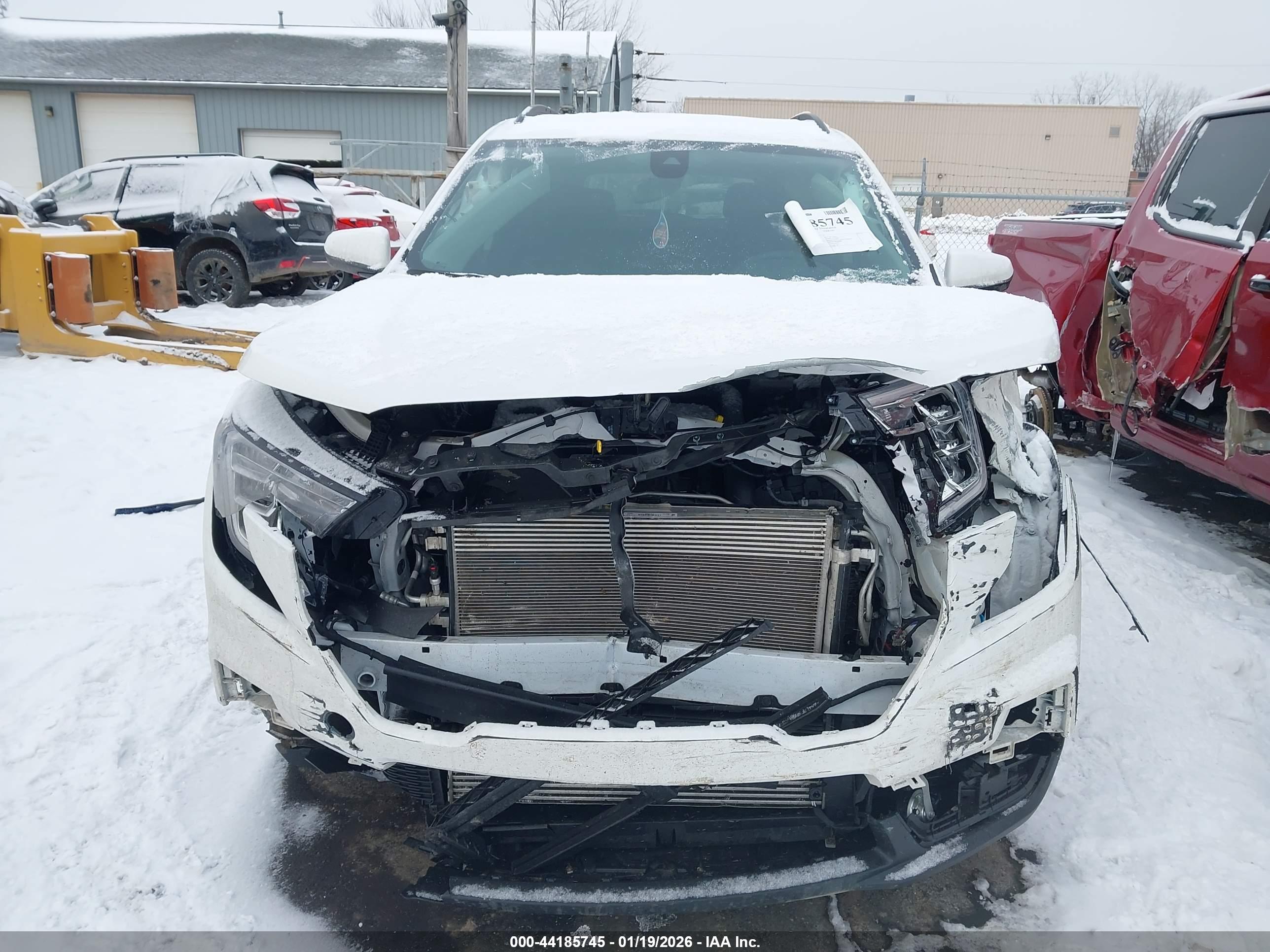 GMC TERRAIN image 6