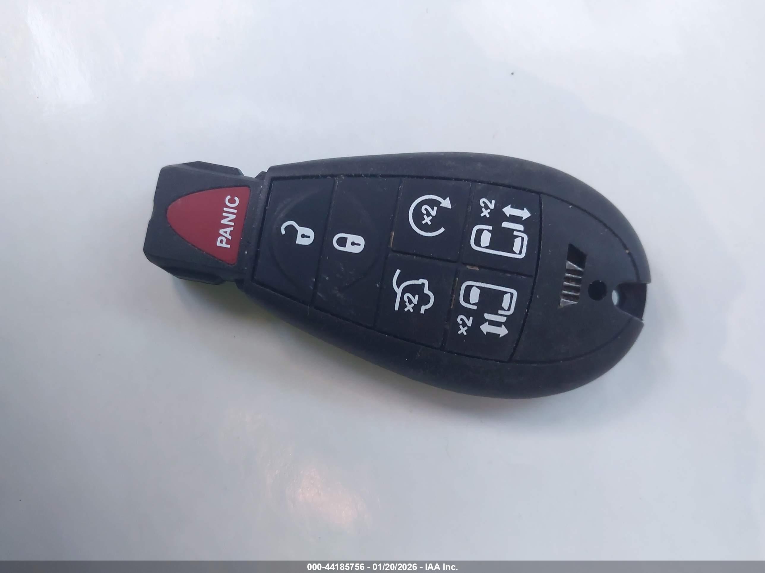 CHRYSLER TOWN image 11