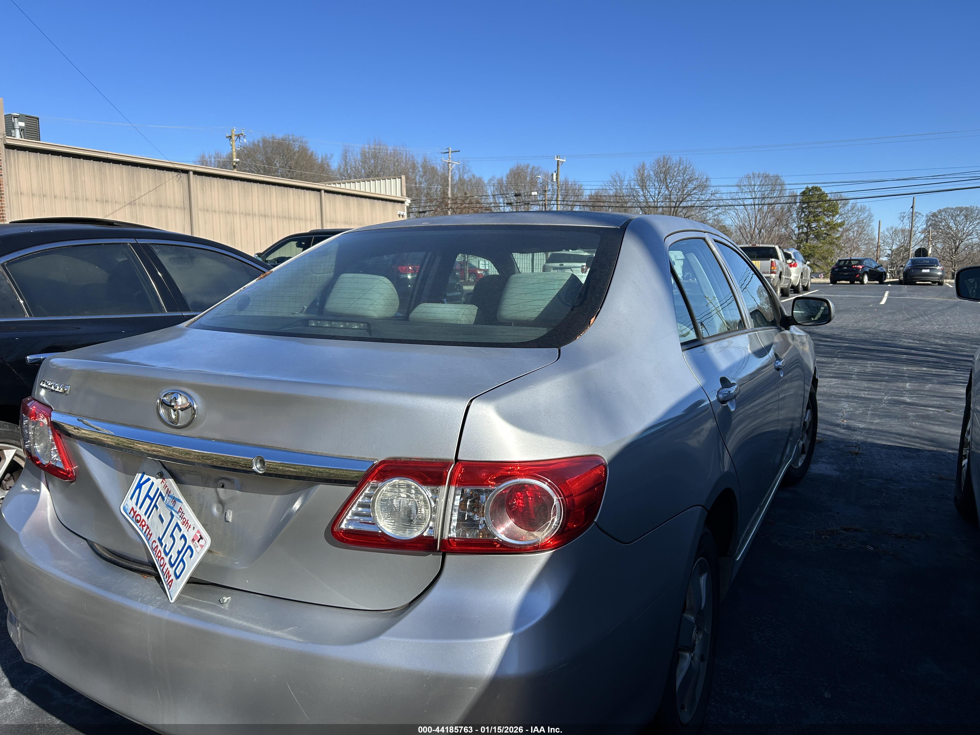 TOYOTA COROLLA image 4