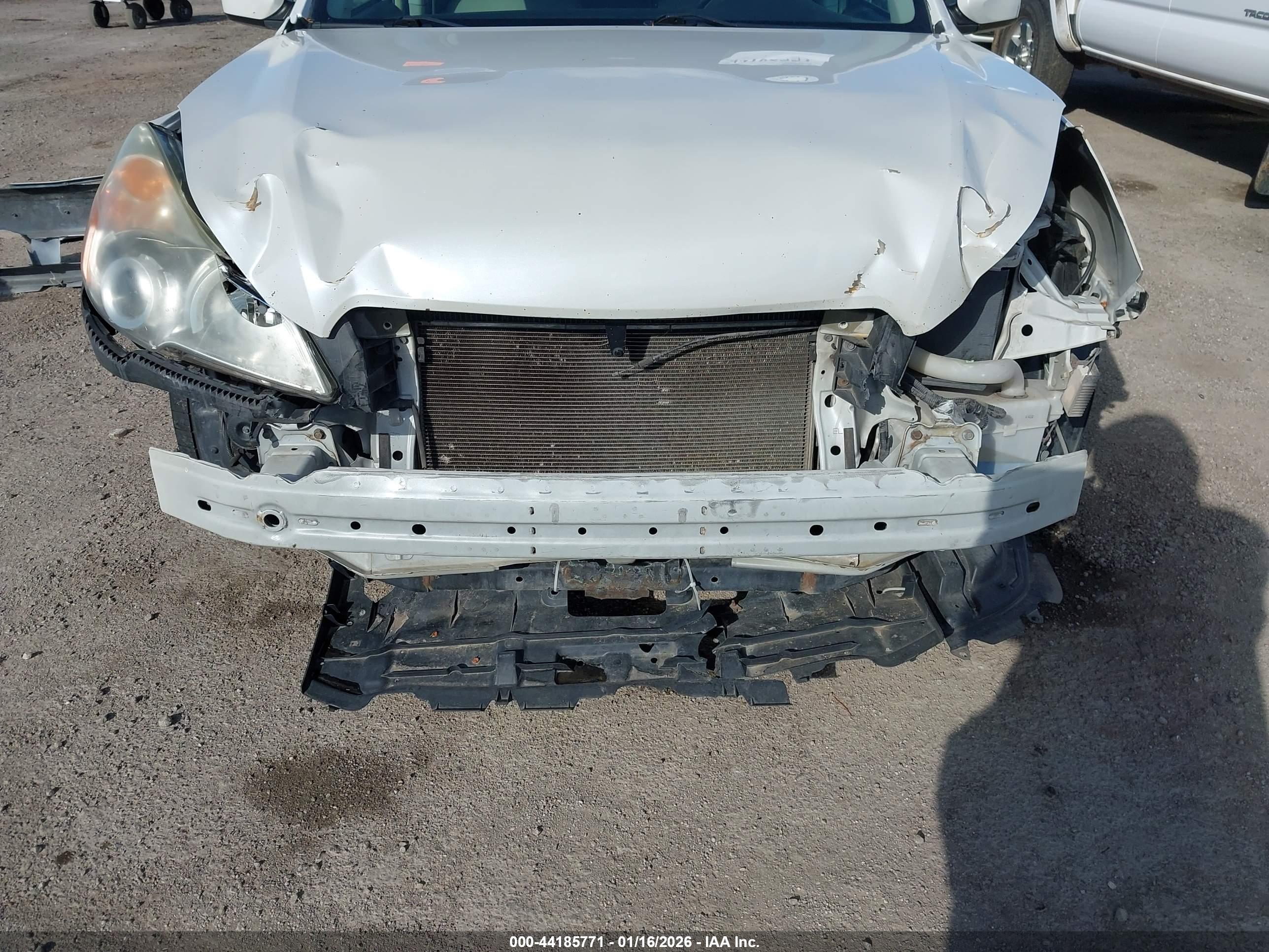 SUBARU LEGACY image 6