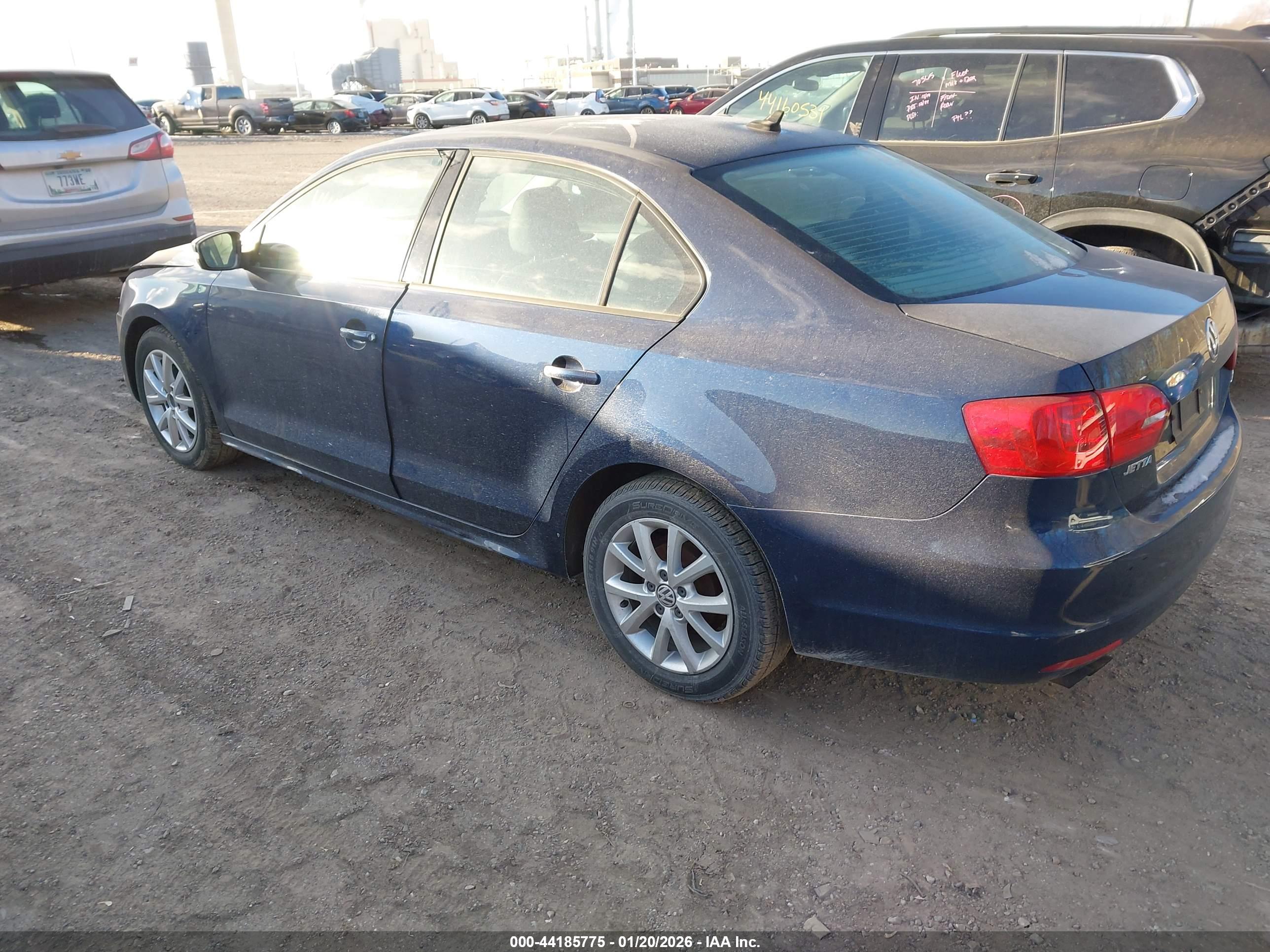 VOLKSWAGEN JETTA image 3