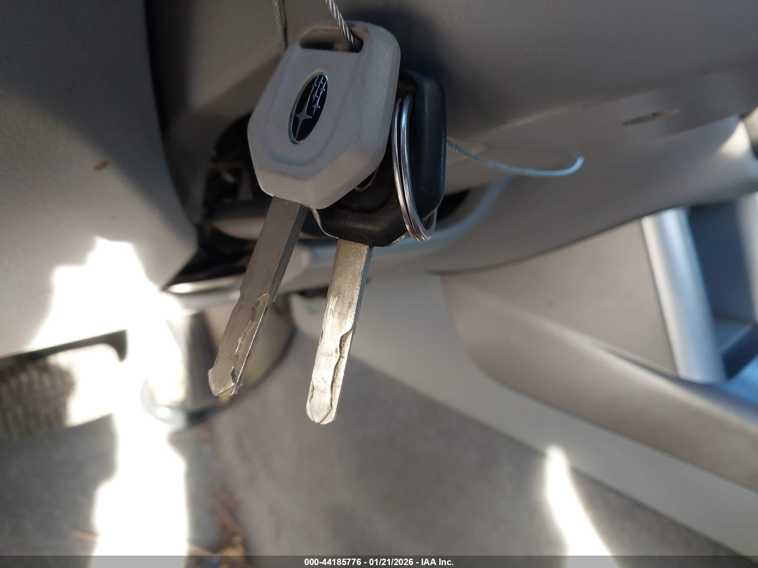 SUBARU FORESTER image 11