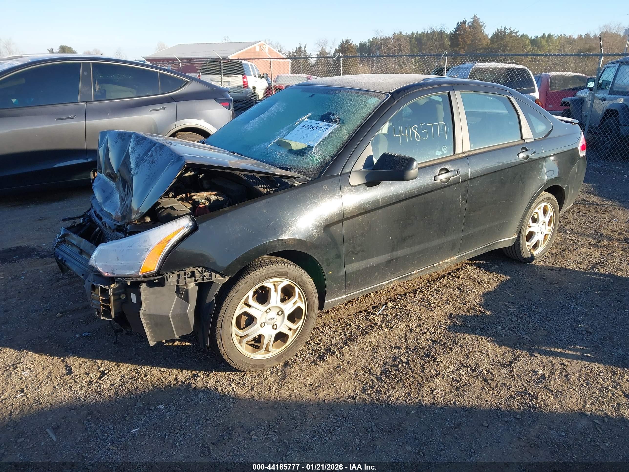 FORD FOCUS image 2